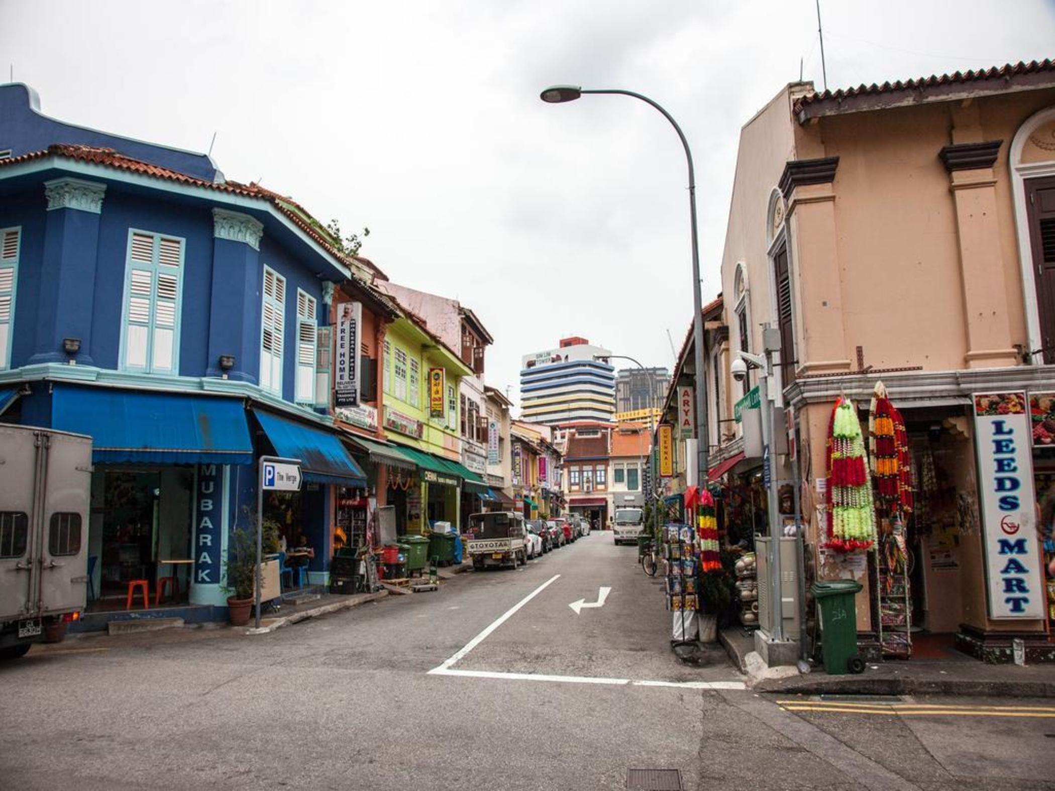 Village Hotel Albert Court by null