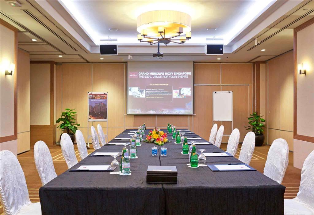 Grand Mercure Singapore Roxy by null