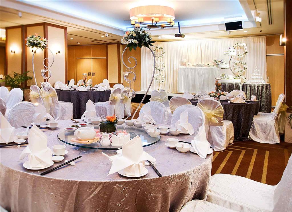 Grand Mercure Singapore Roxy by null