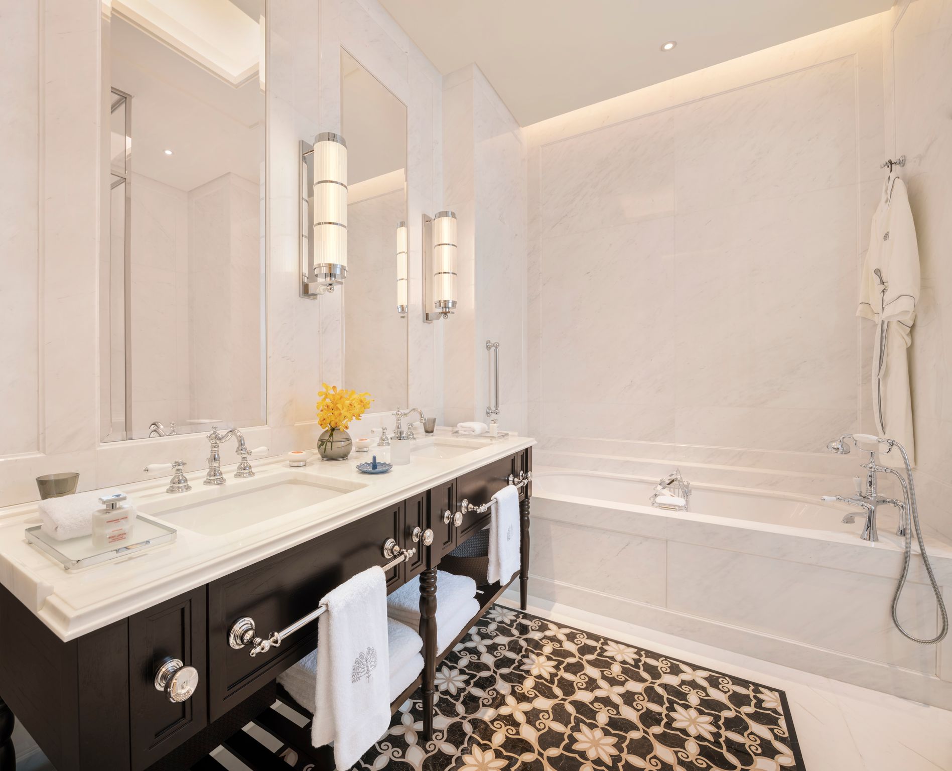 Raffles Singapore by null Raffles Singapore by null