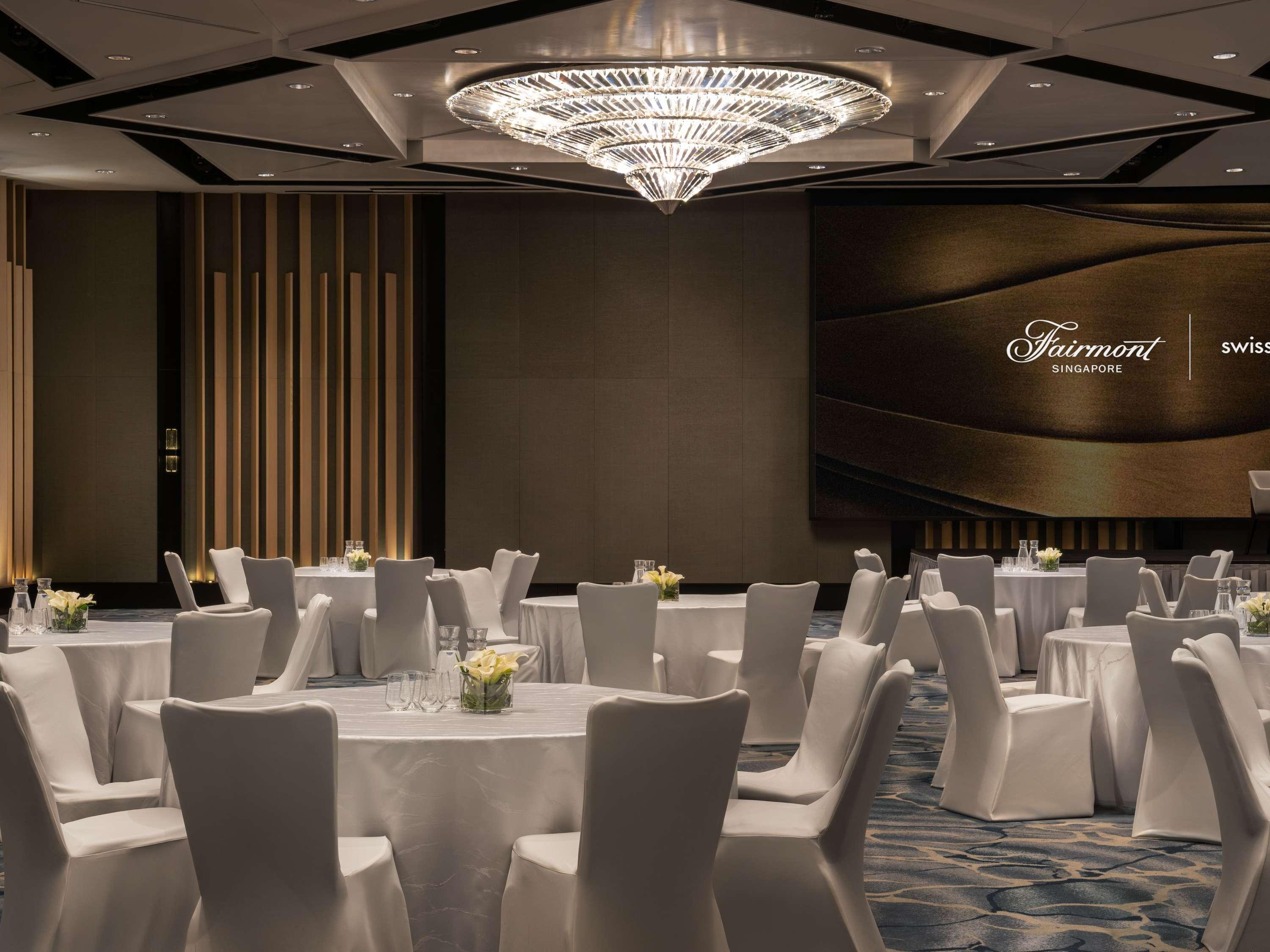 Swissôtel The Stamford Singapore