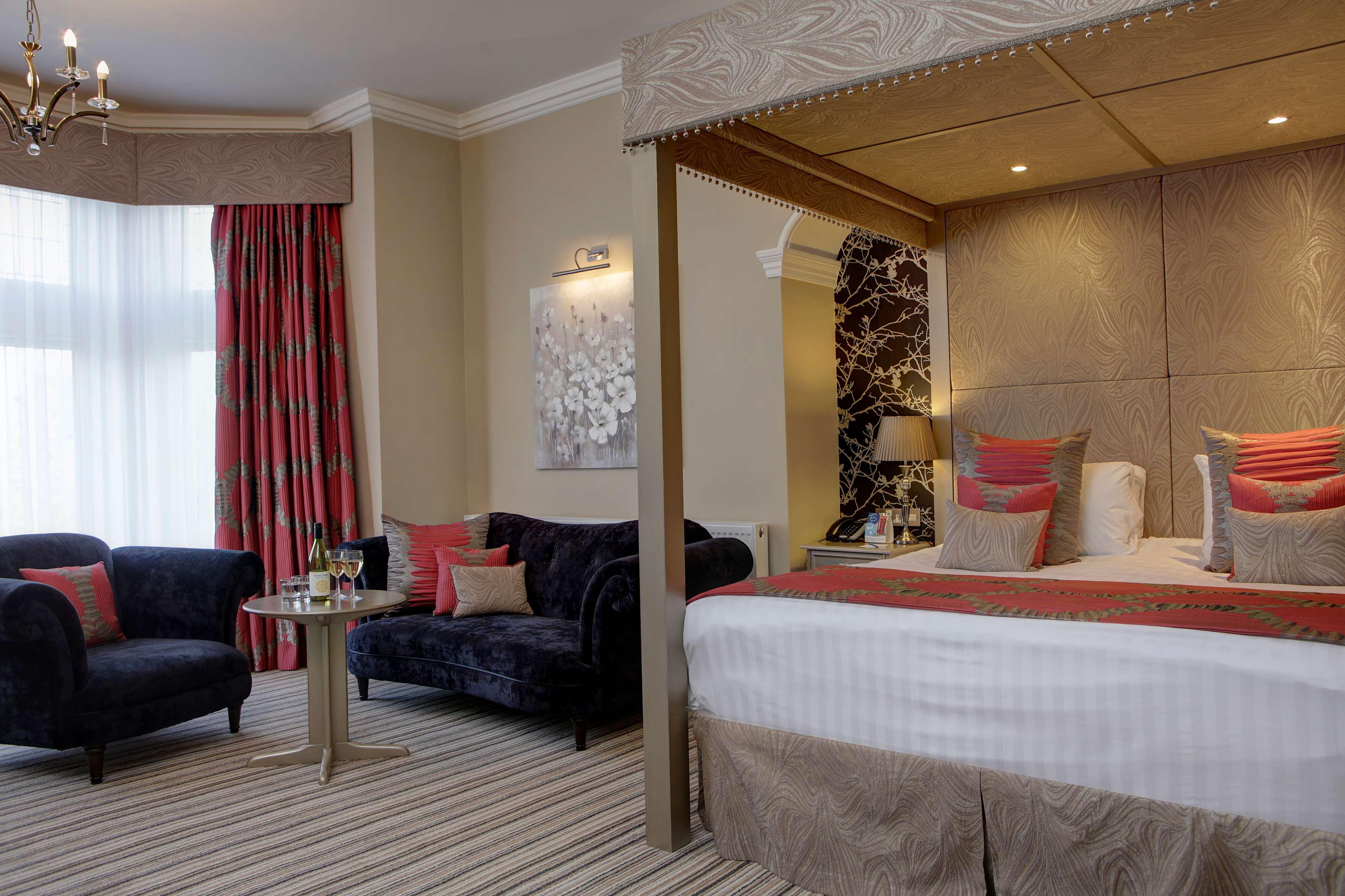 Best Western Plus Burlington Hotel