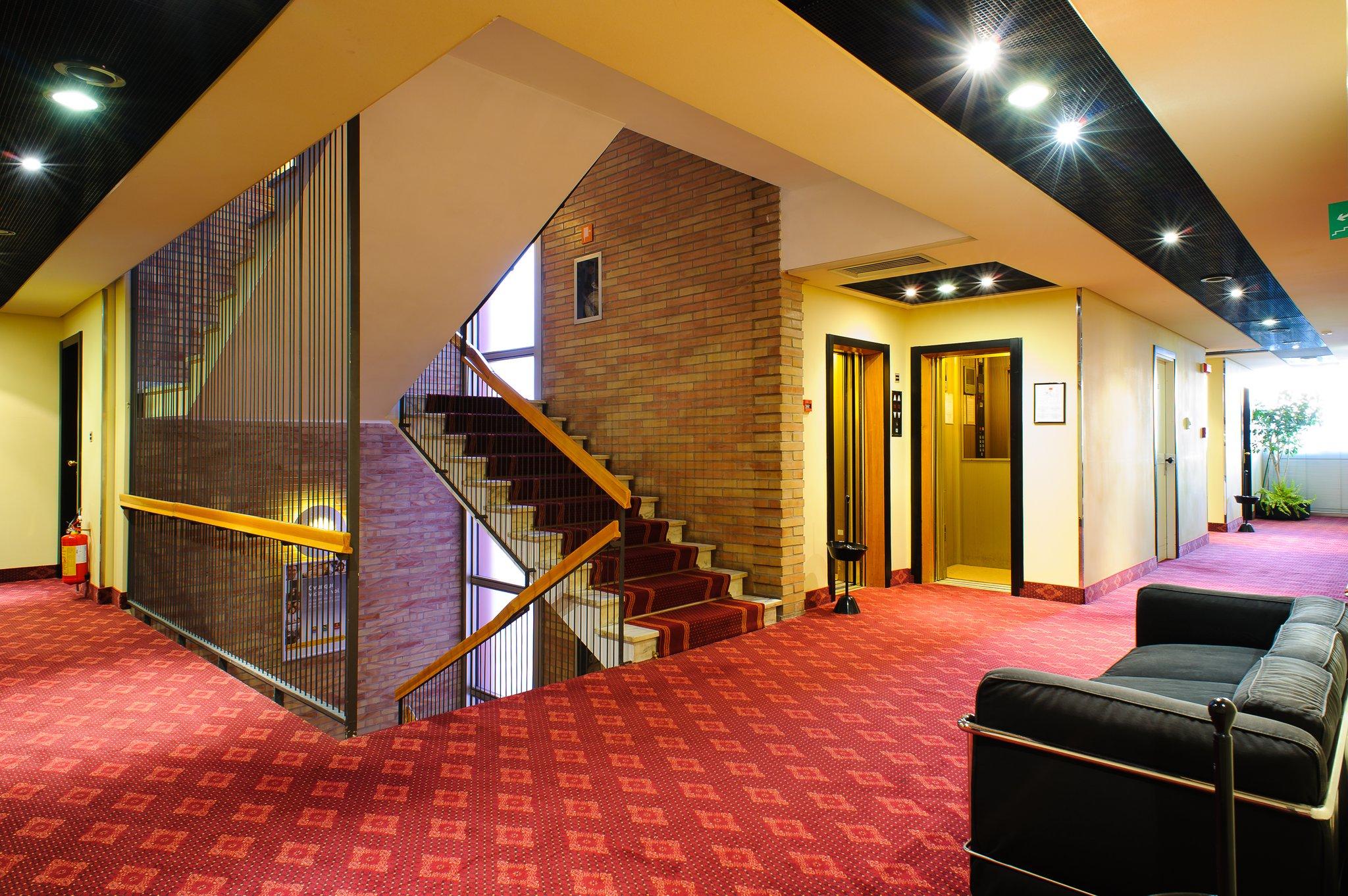 Clarion Hotel Admiral Palace - photo