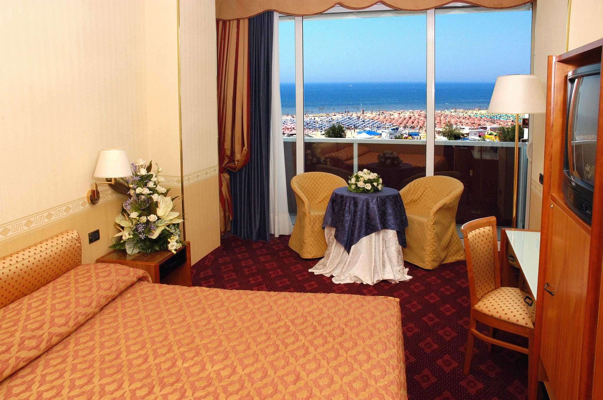 Clarion Hotel Admiral Palace - photo