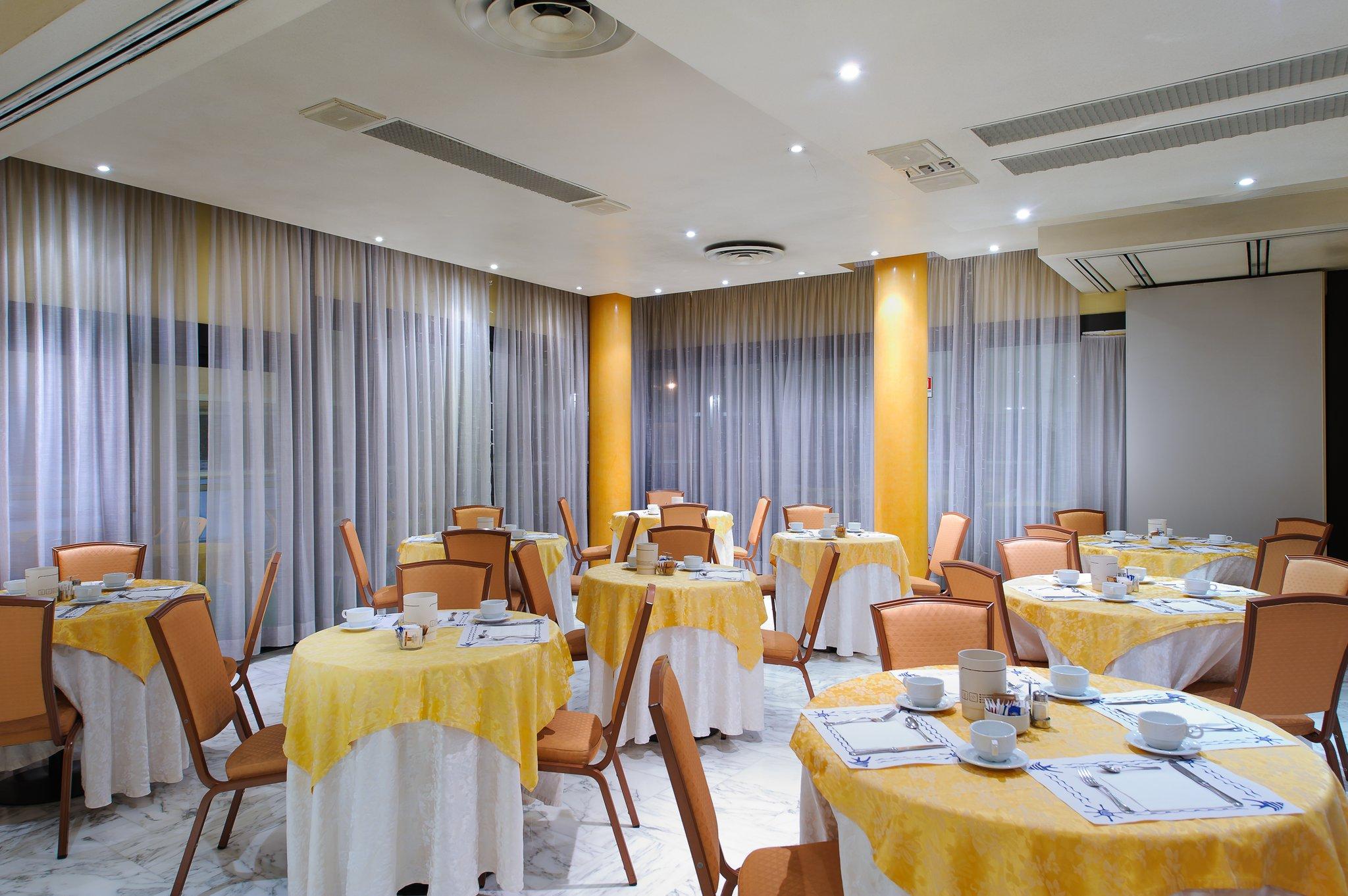 Clarion Hotel Admiral Palace - photo