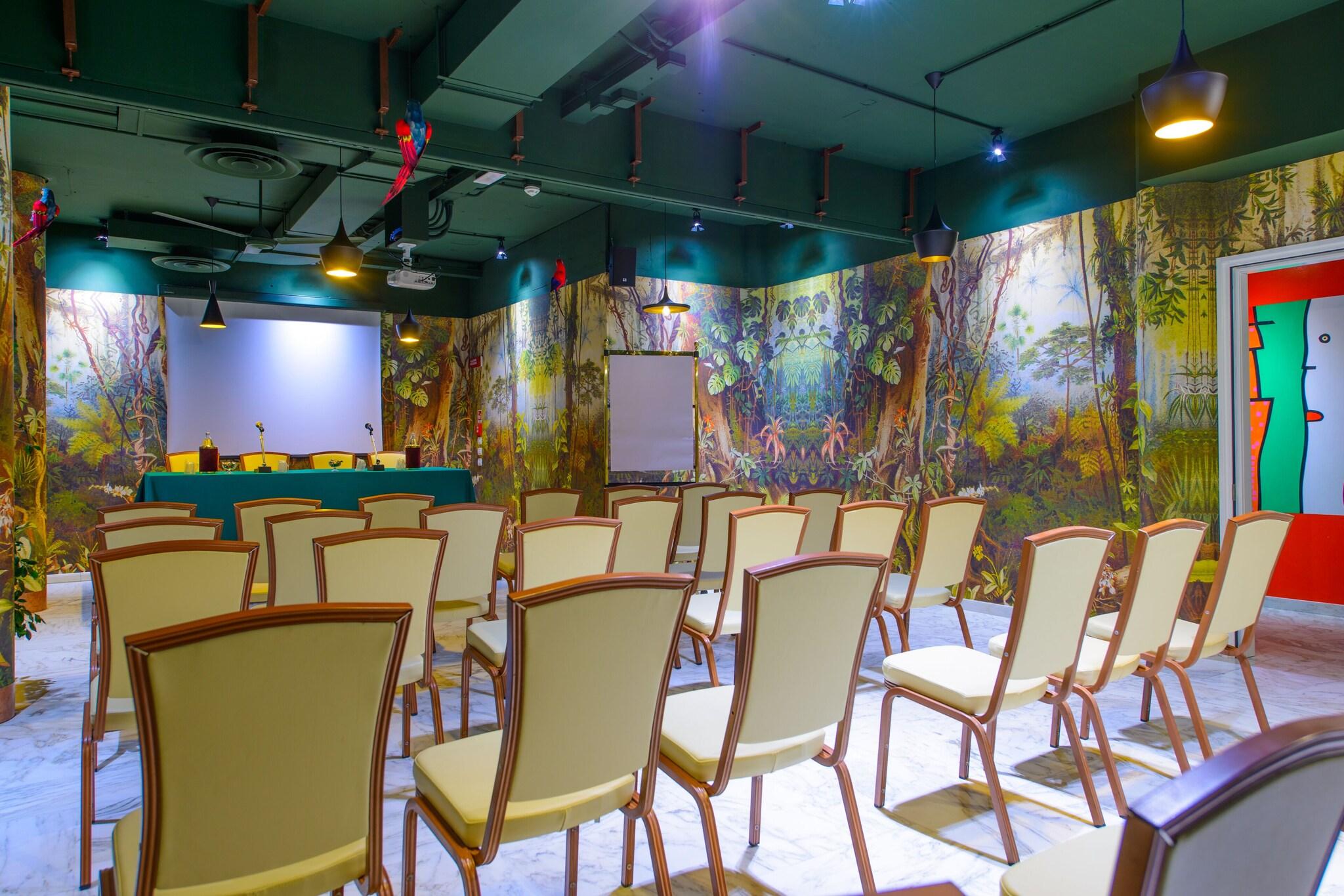 Clarion Hotel Admiral Palace - photo