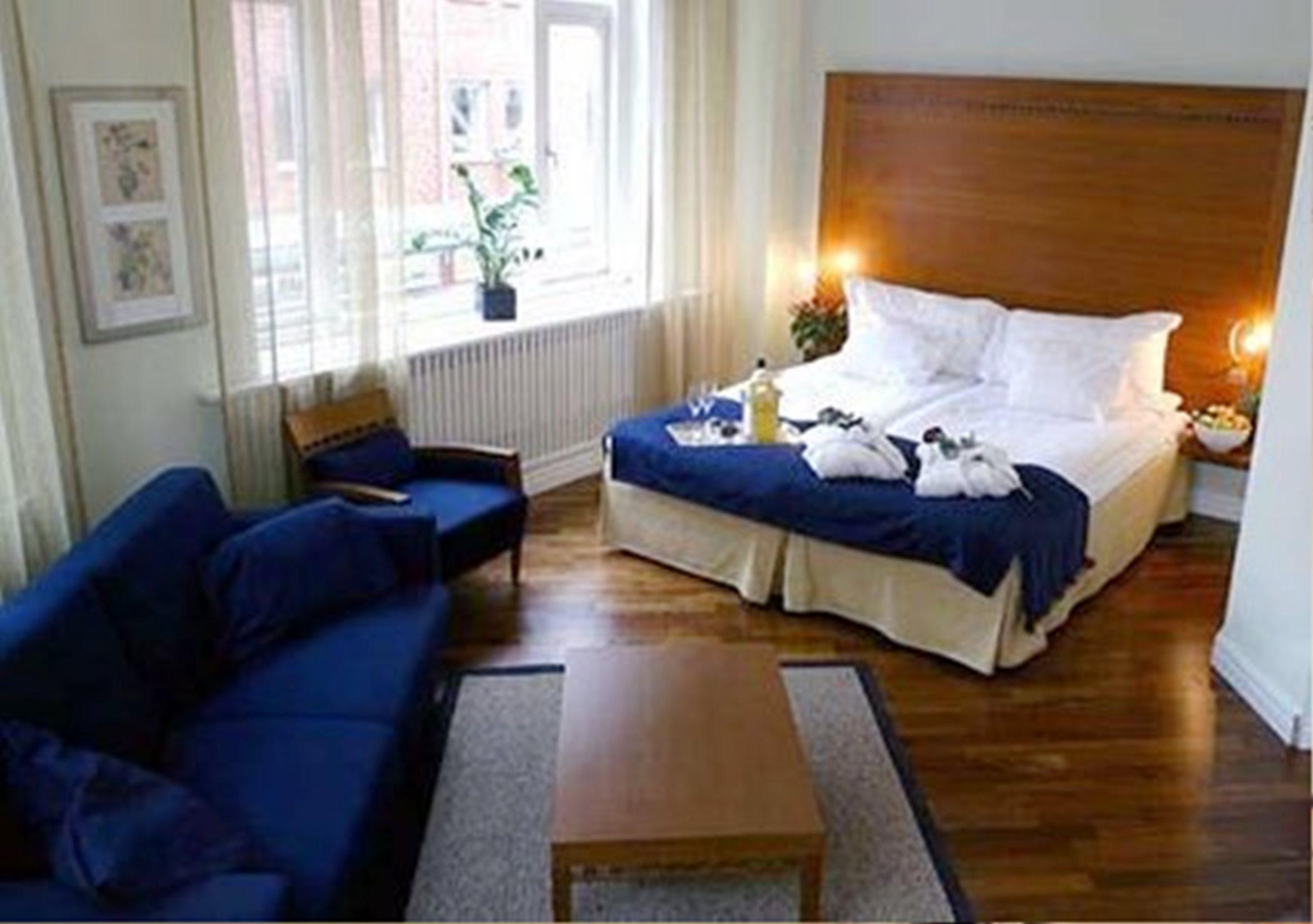 Home Hotel Temperance by null