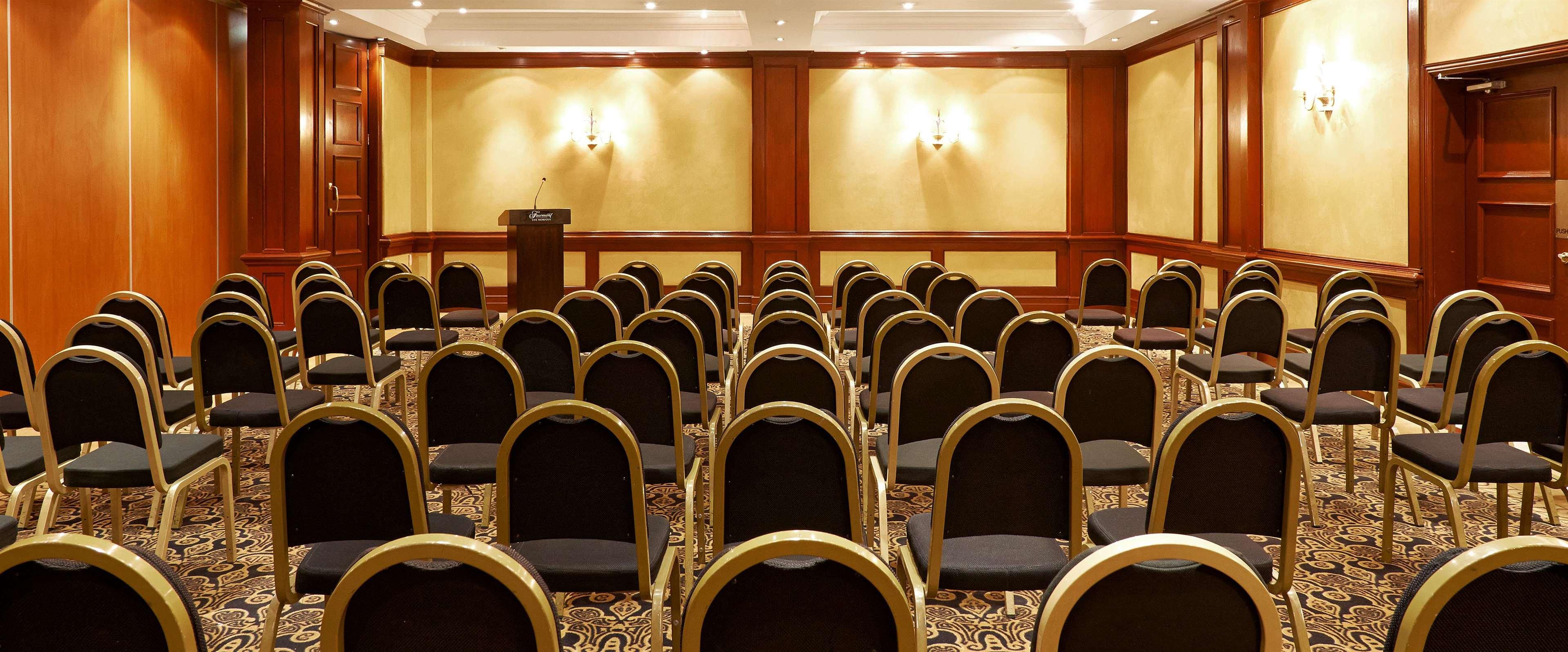 Fairmont The Norfolk by null