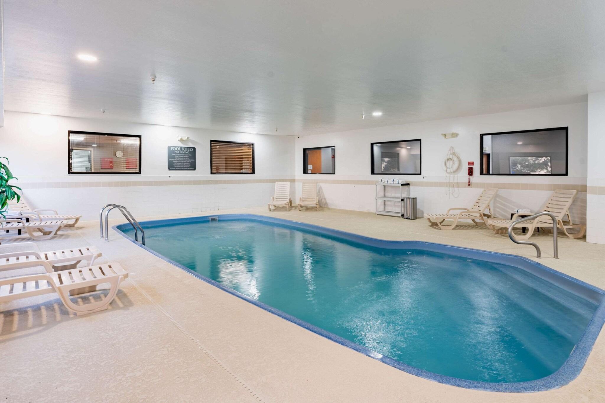 Spark by Hilton Indianapolis Northeast Fishers