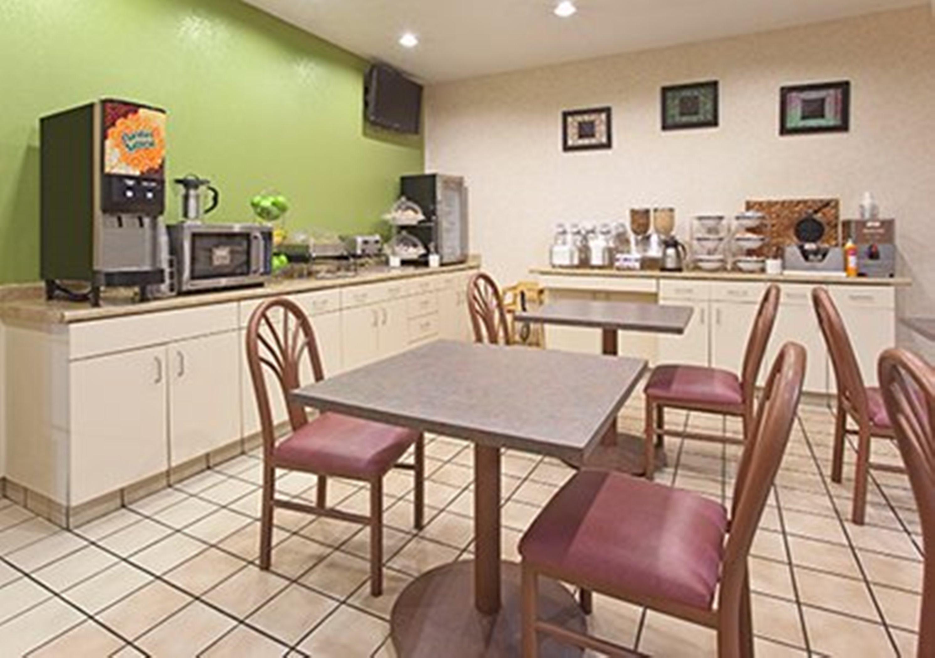Sleep Inn University