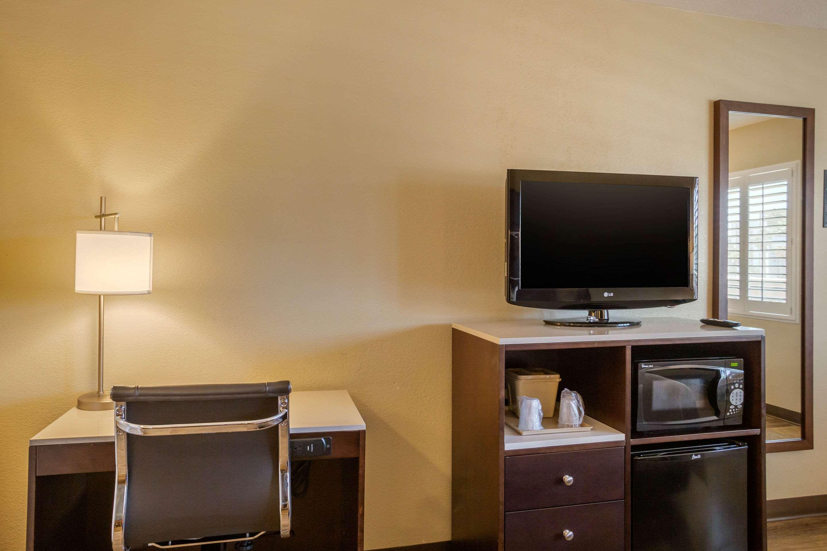 Comfort Inn San Diego Airport At The Harbor