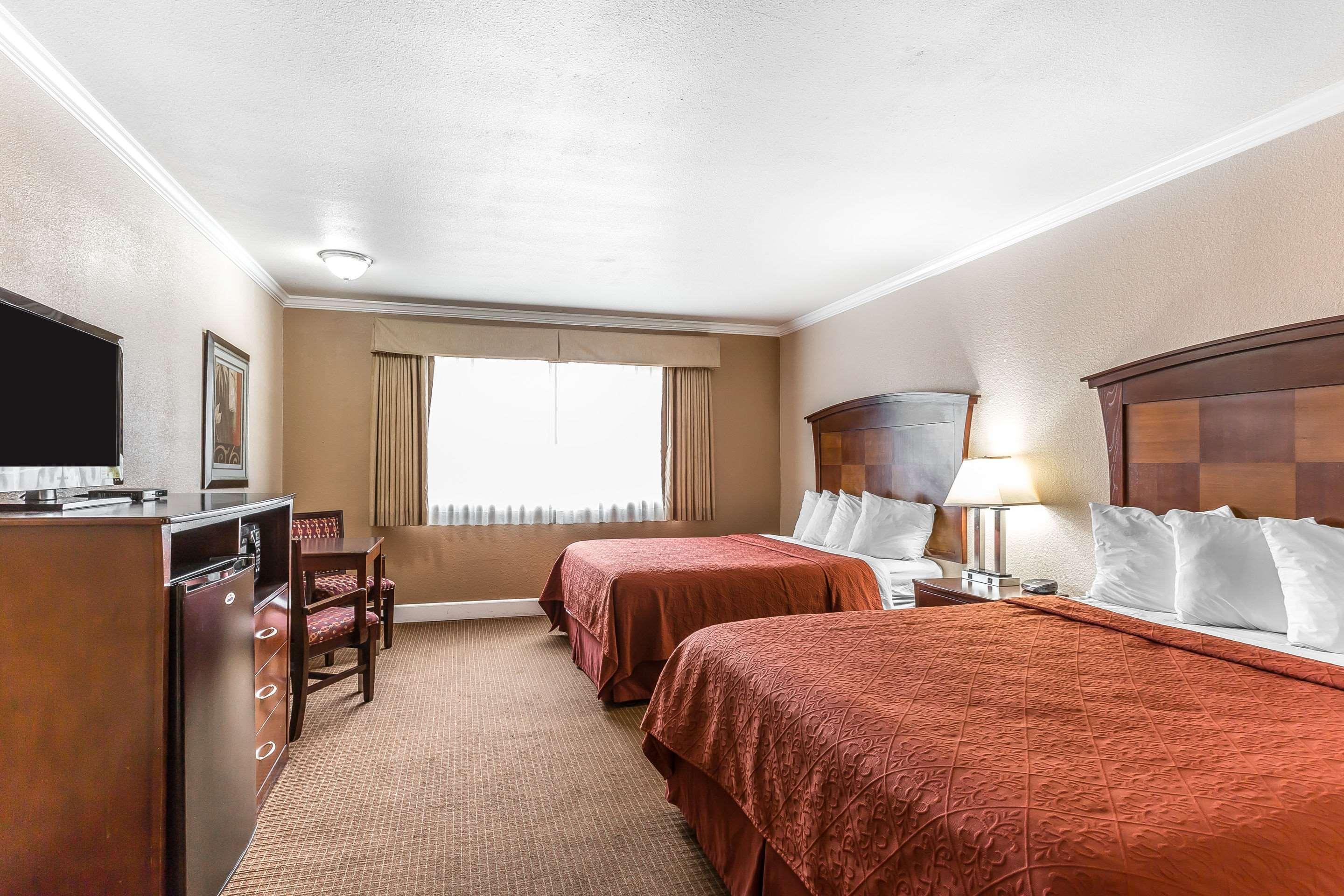 Quality Inn near Hearts Castle