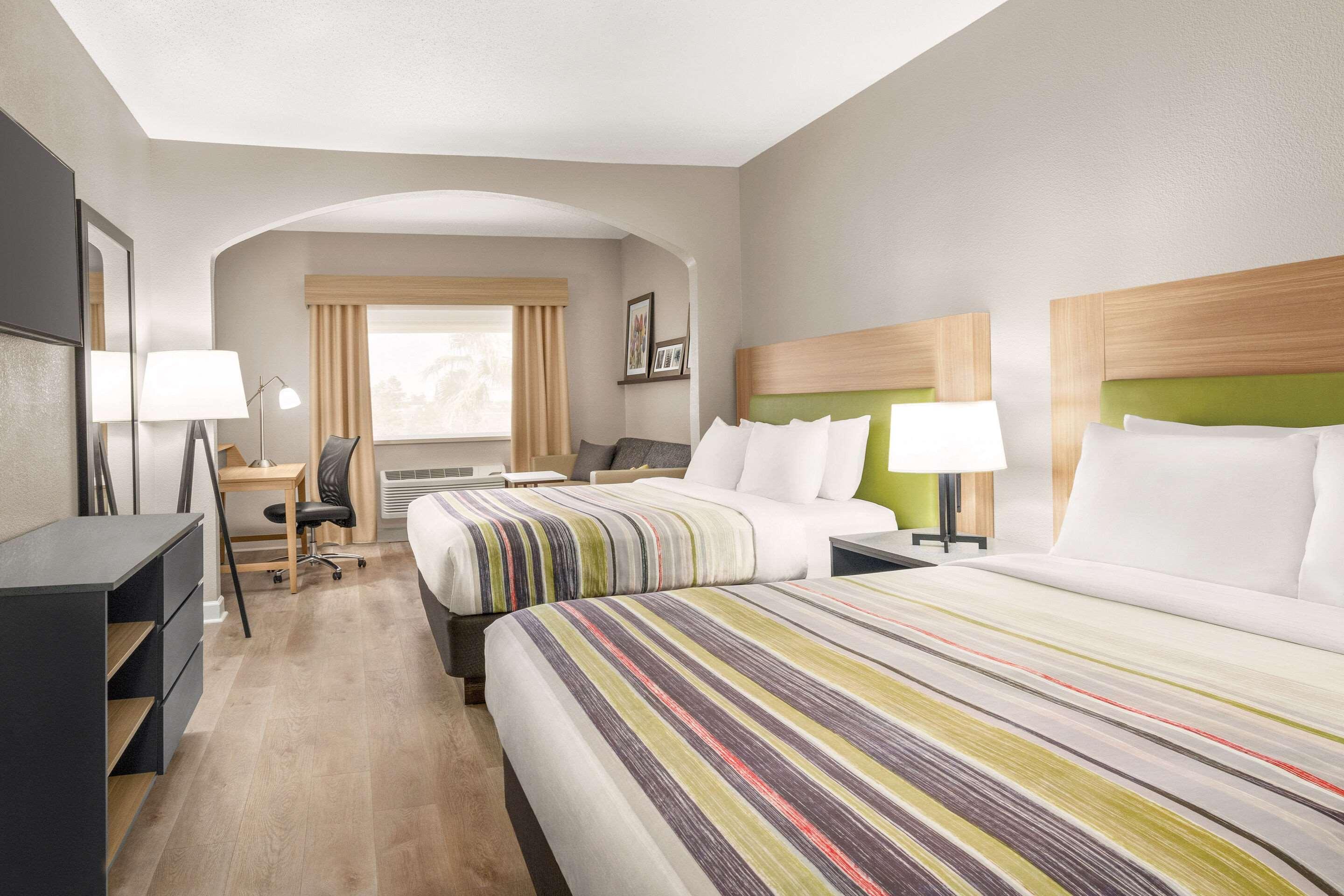 Comfort Suites Shenandoah-The Woodlands