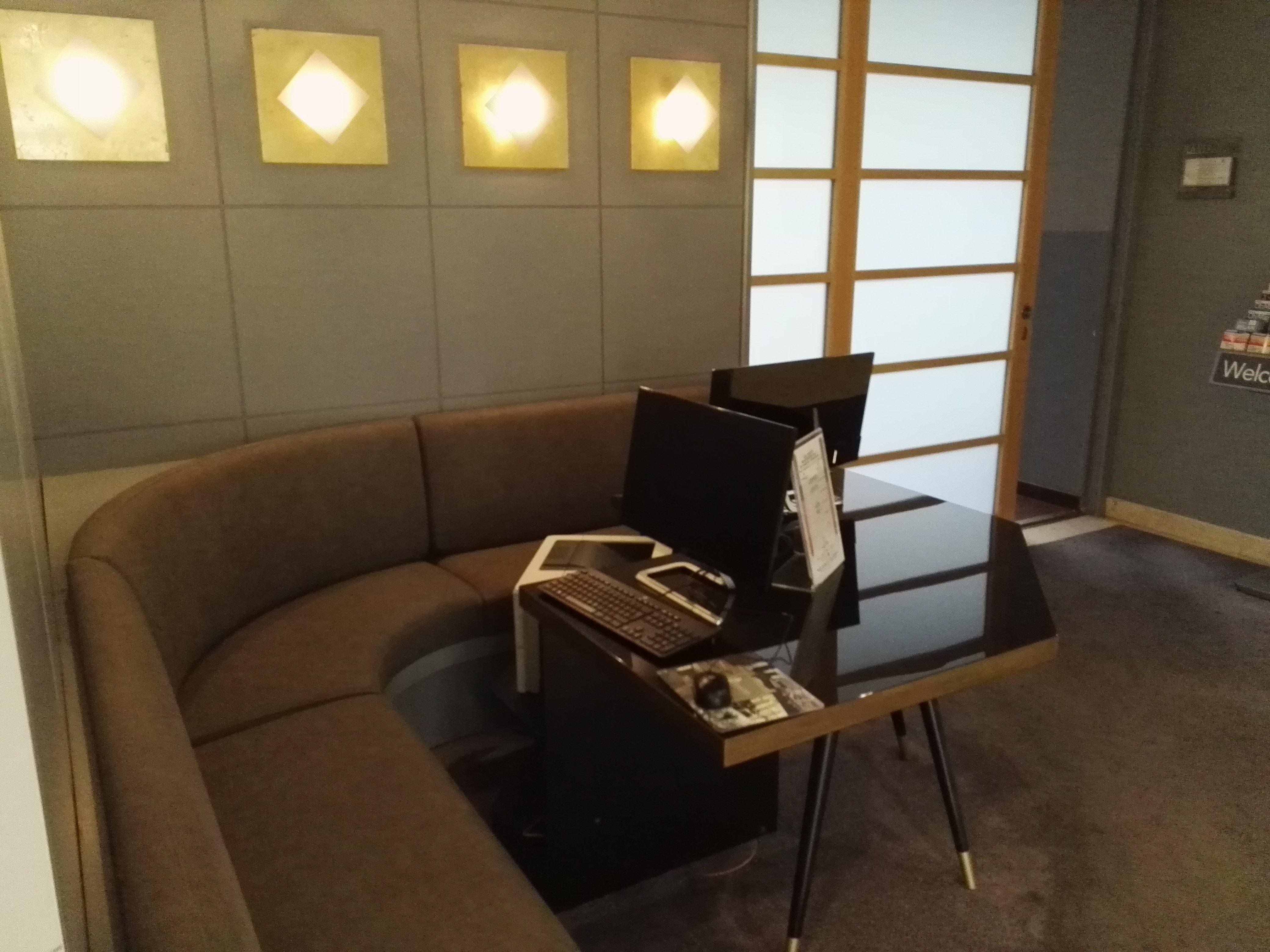 Holiday Inn Milan Garibaldi Station - photo