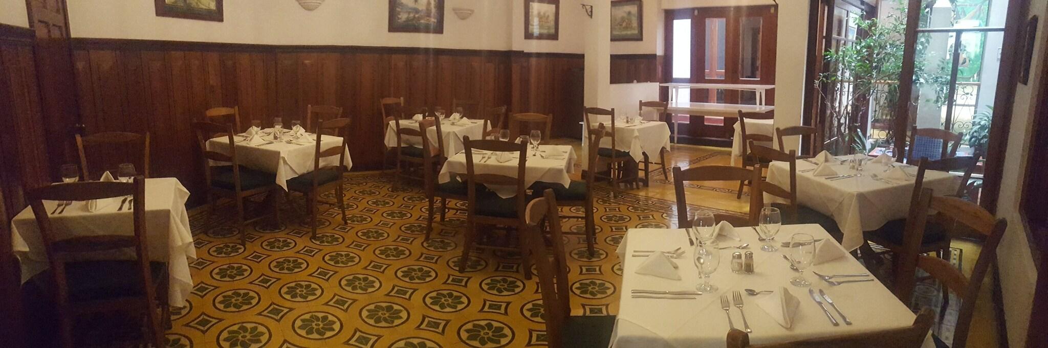 Fleur De Lys Hotel by null