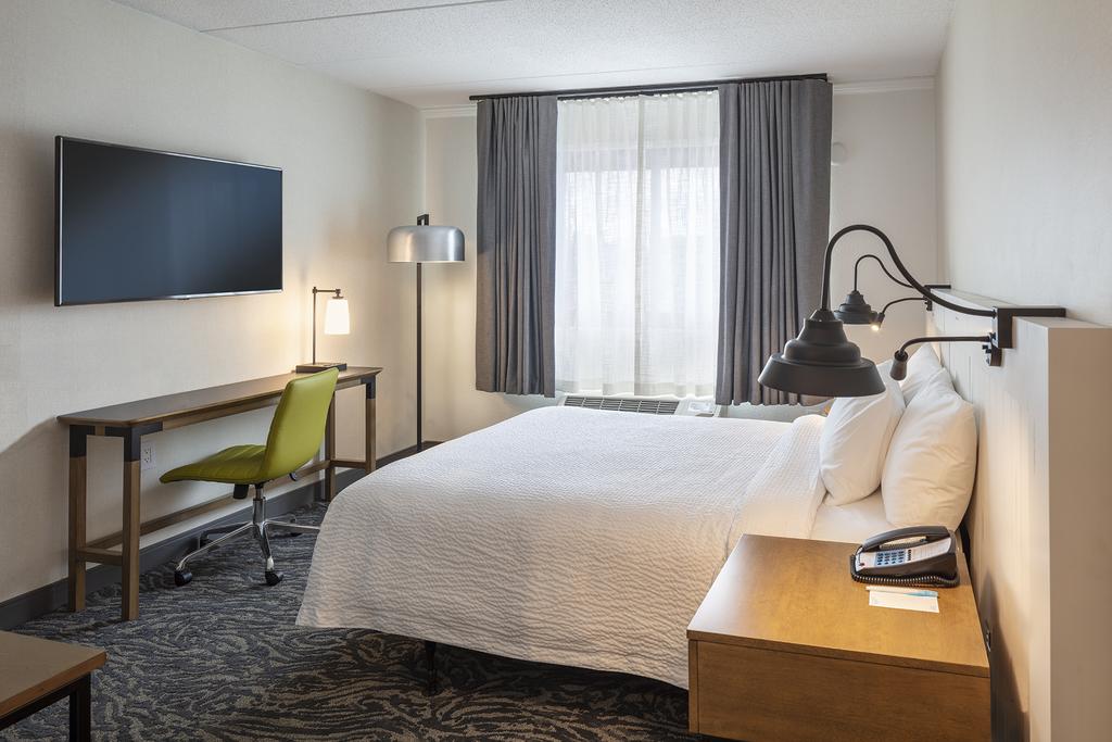 Fairfield Inn & Suites Providence Airport