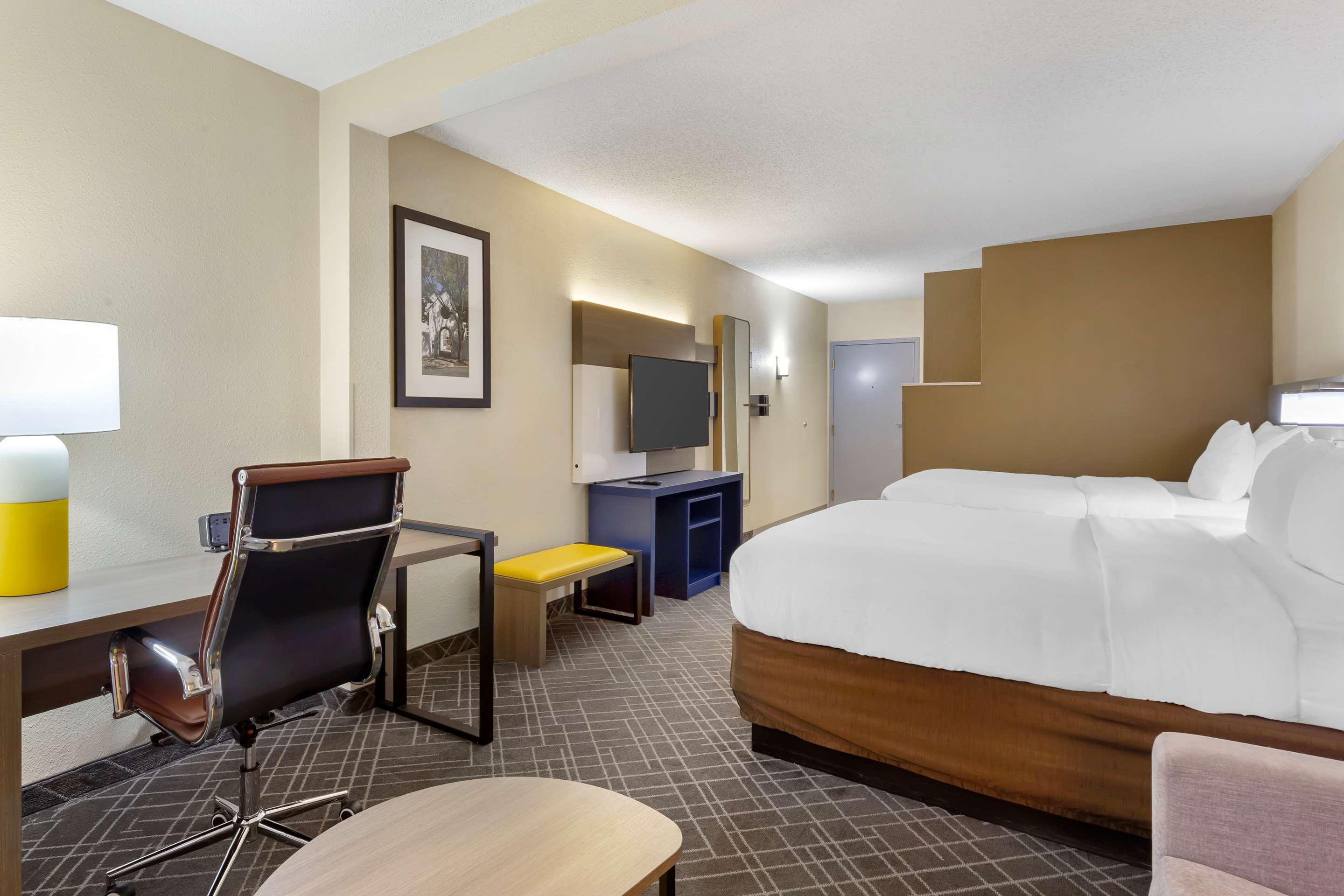 Comfort Suites Downtown Winston Salem 