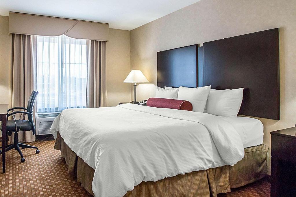 Clarion Inn Elmhurst Oak Brook Near I88 I290 I294