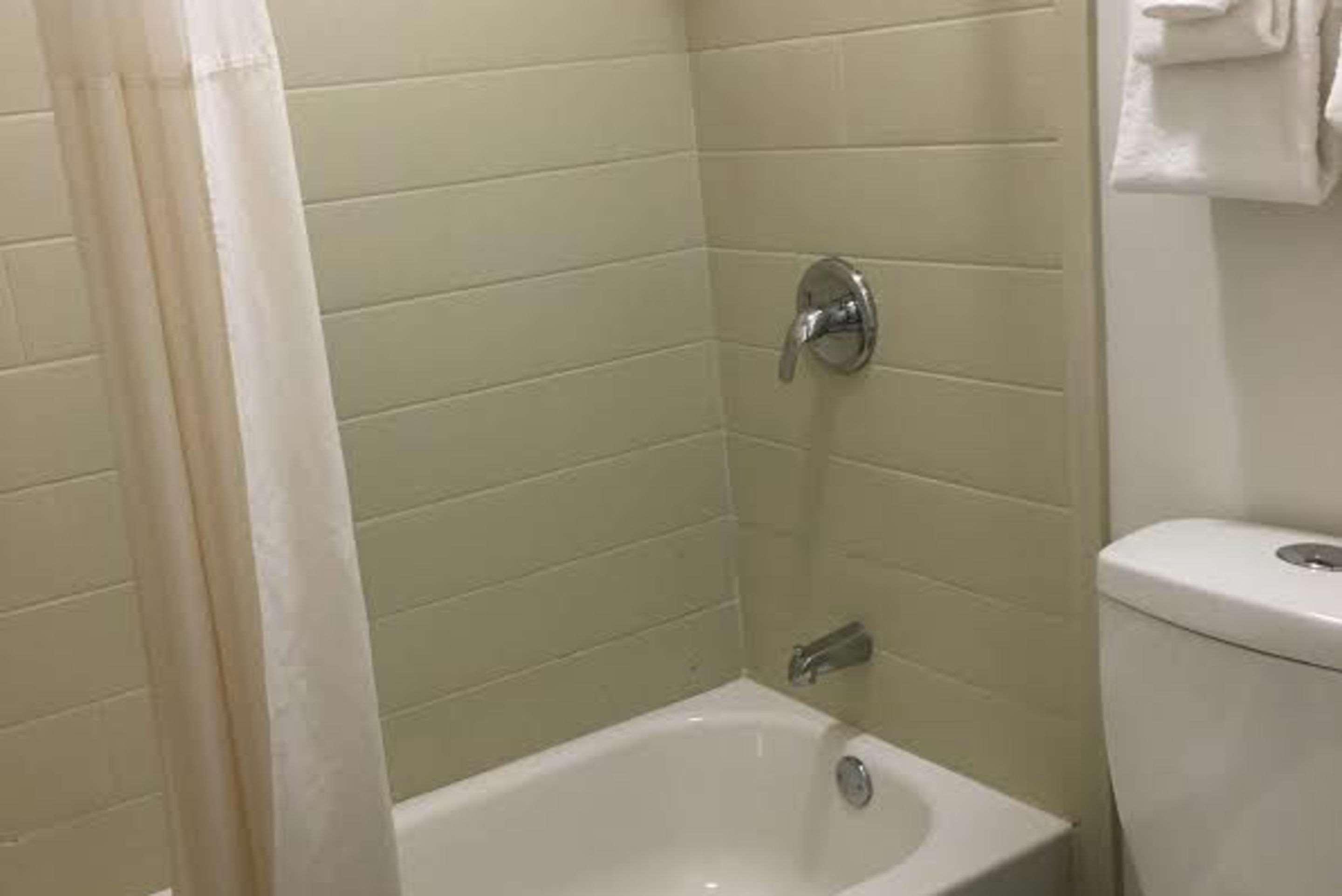 Quality Inn & Suites York East