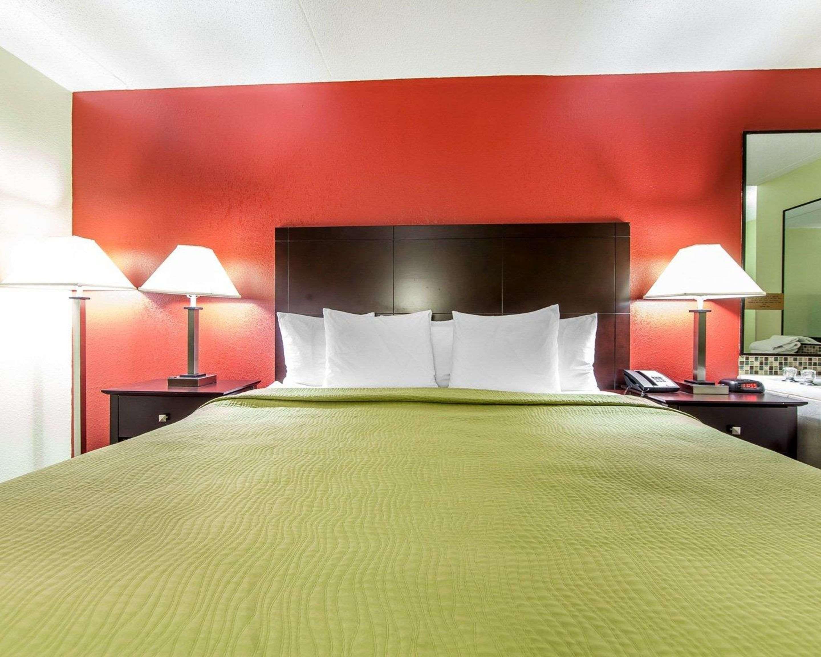 Quality Inn West Chattanooga