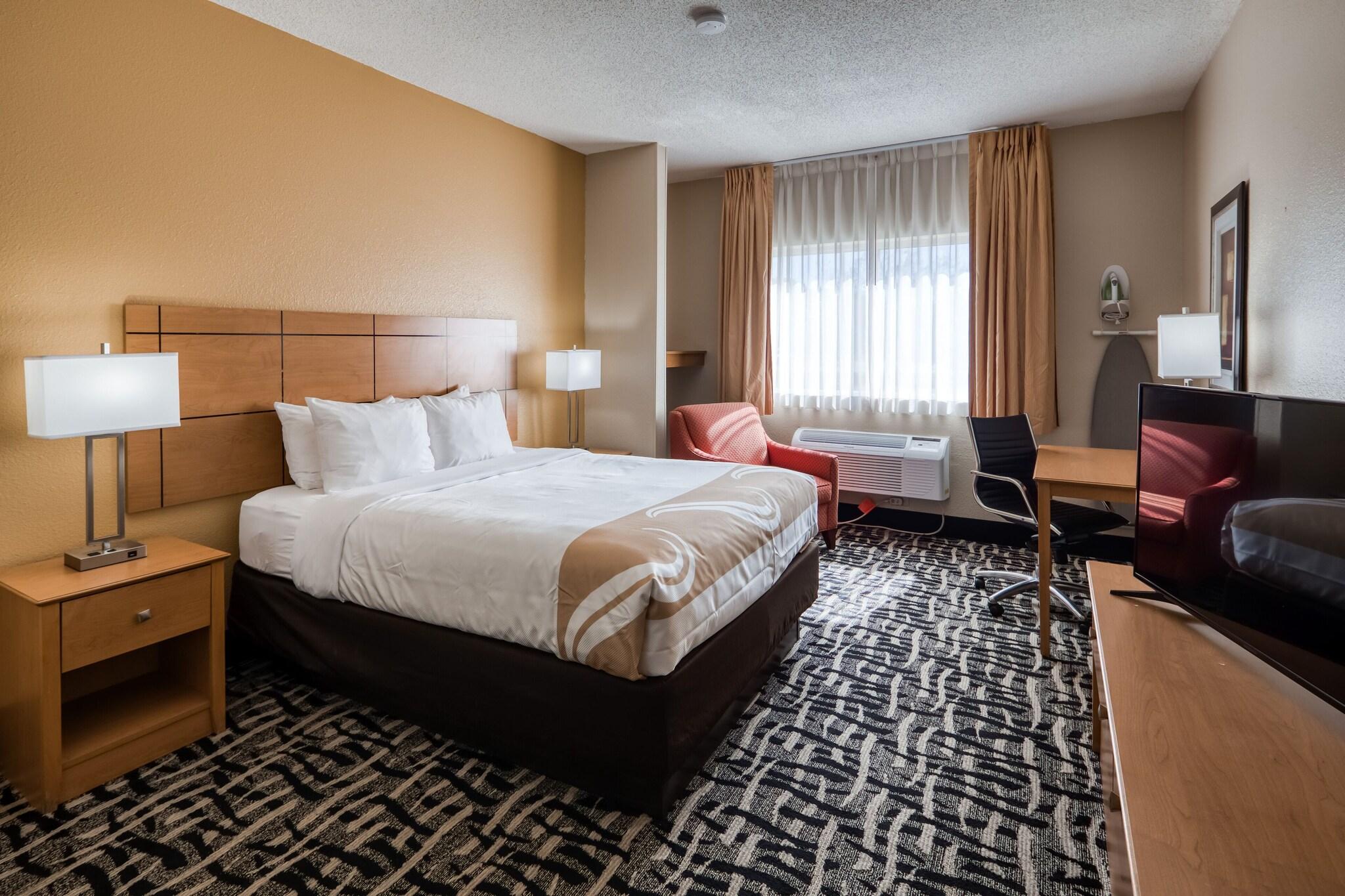 Quality Inn&Suites Springfield Southwest Near I-72