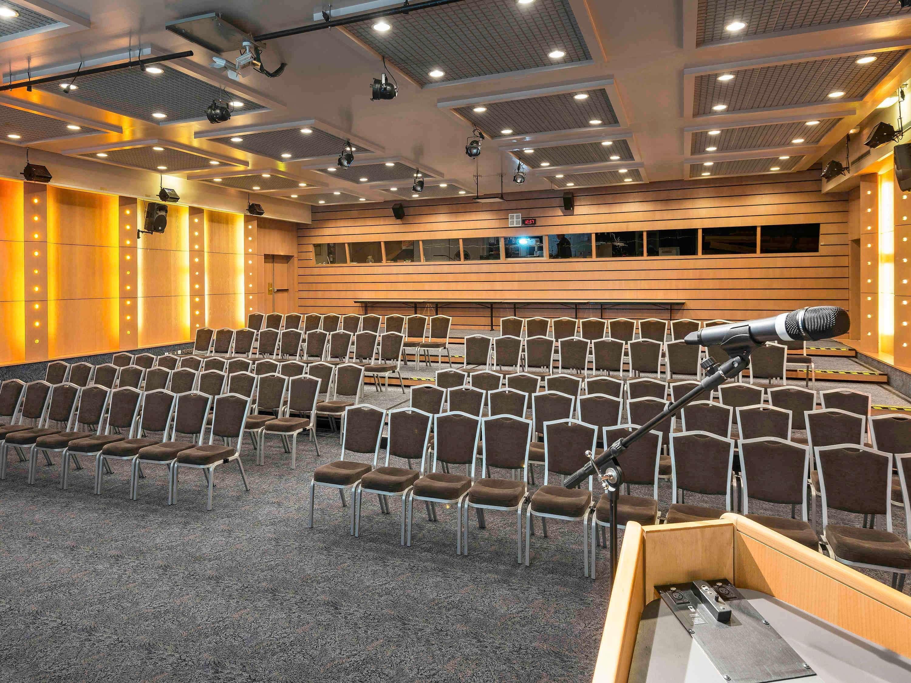 Novotel Marne La Vallée Noisy Le Grand - attēls