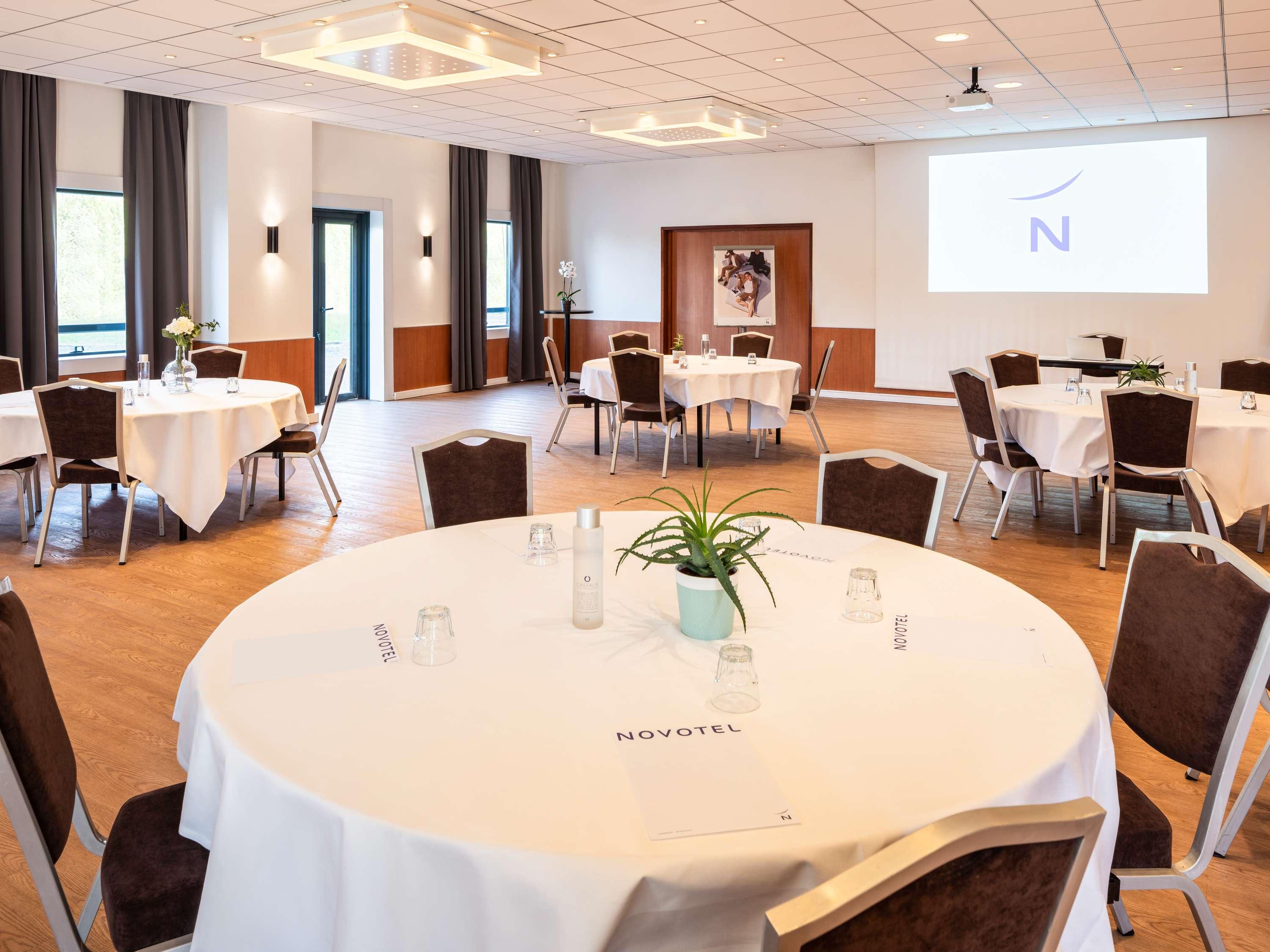 Novotel Marne La Vallée Noisy Le Grand - attēls