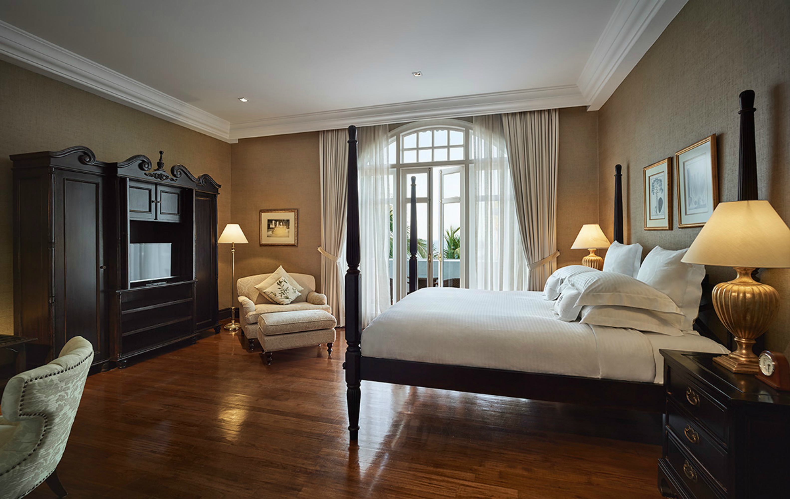 Eastern & Oriental Hotel (Heritage Wing) by null