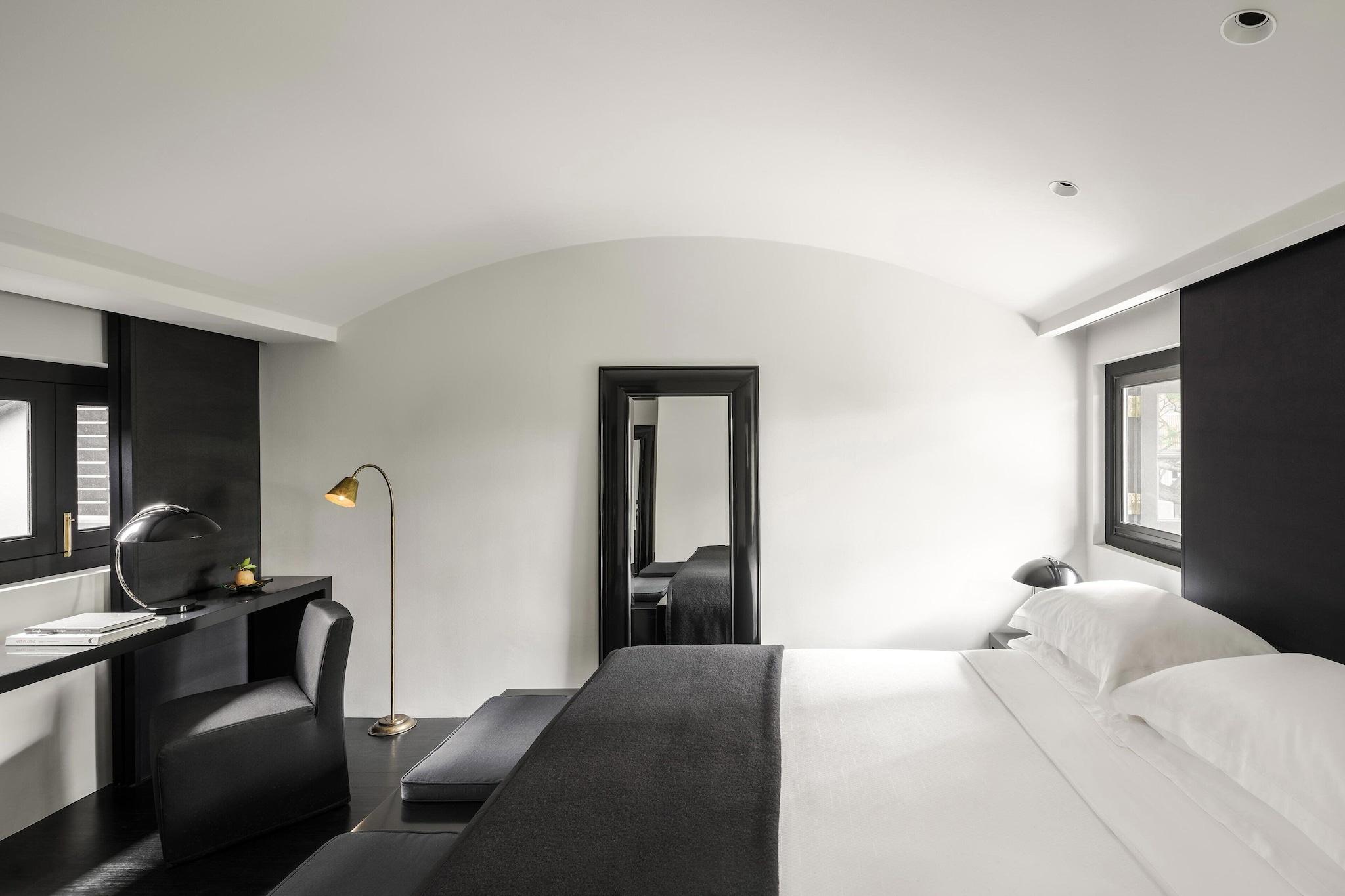 The Duxton Hotel by null