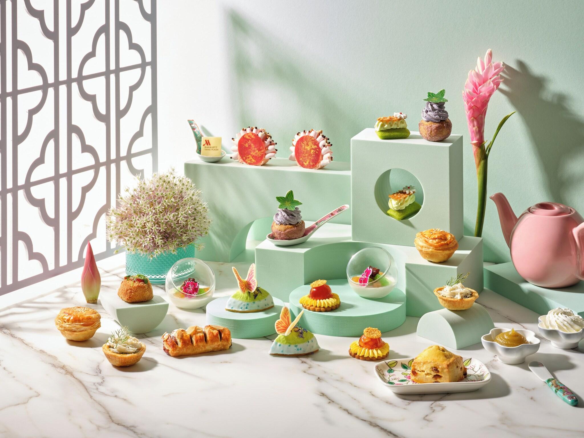 Singapore Marriott Tang Plaza Hotel by null