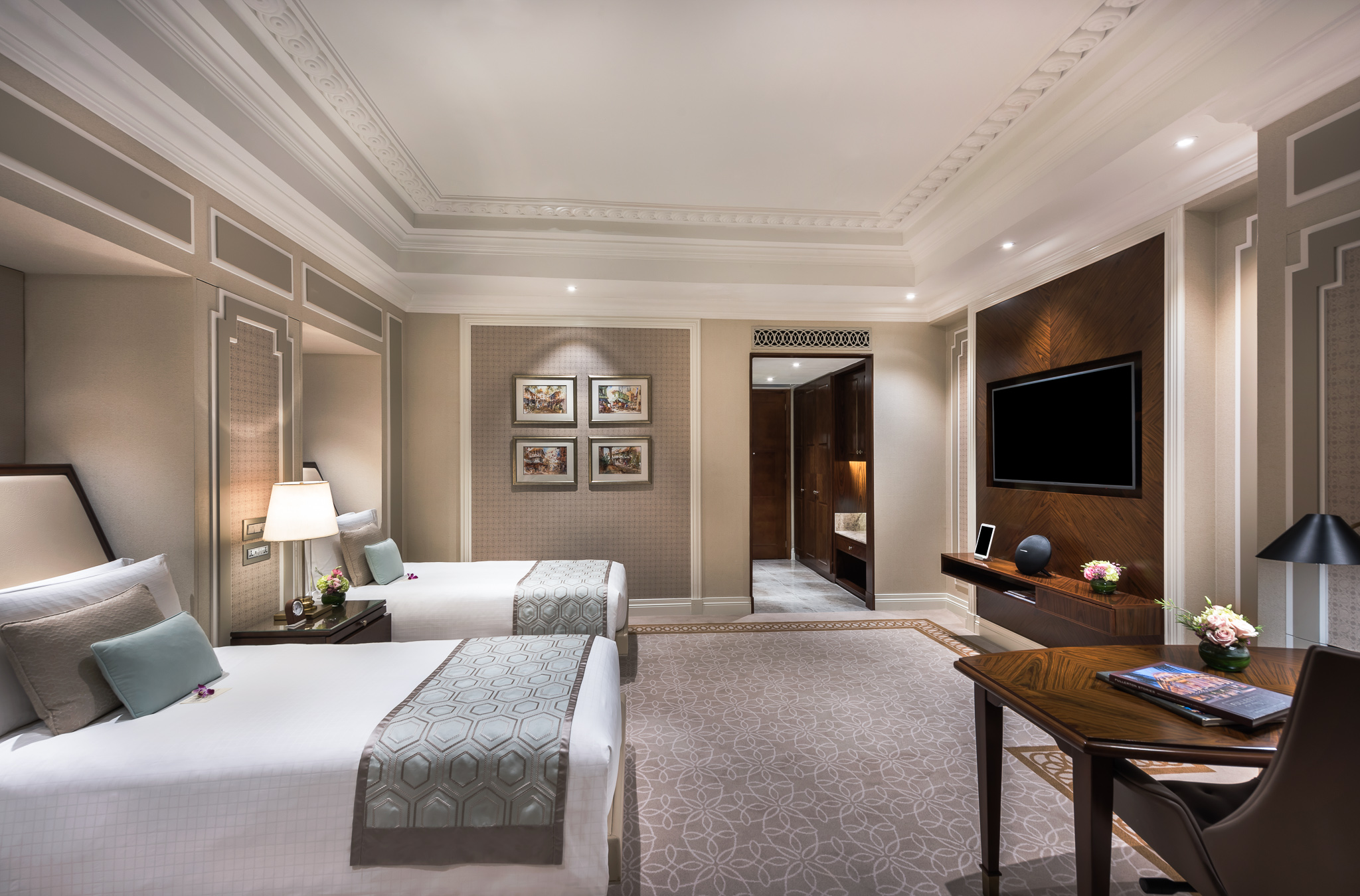 The Fullerton Hotel Singapore by null