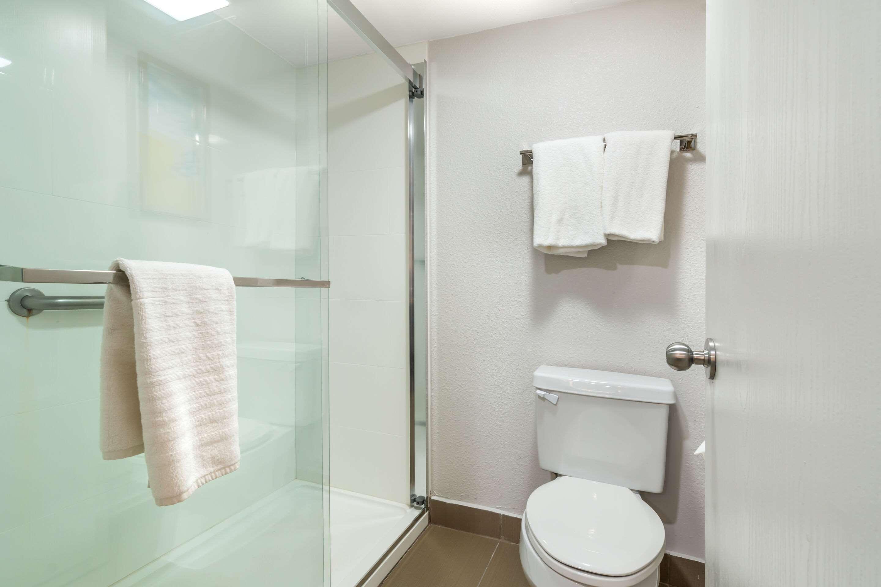 Comfort Inn & Suites St. Louis - Chesterfield