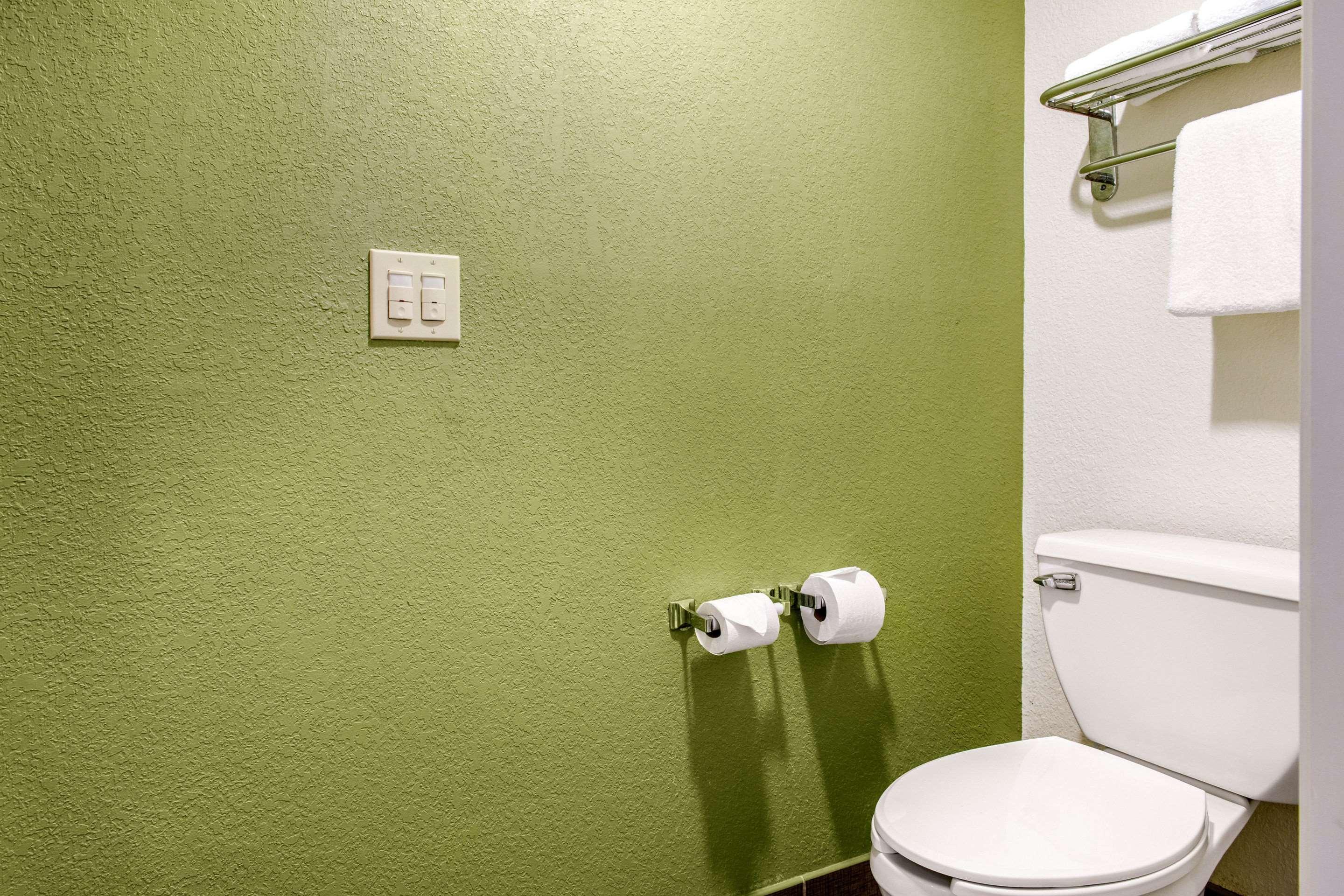 Sleep Inn & Suites Lakeside