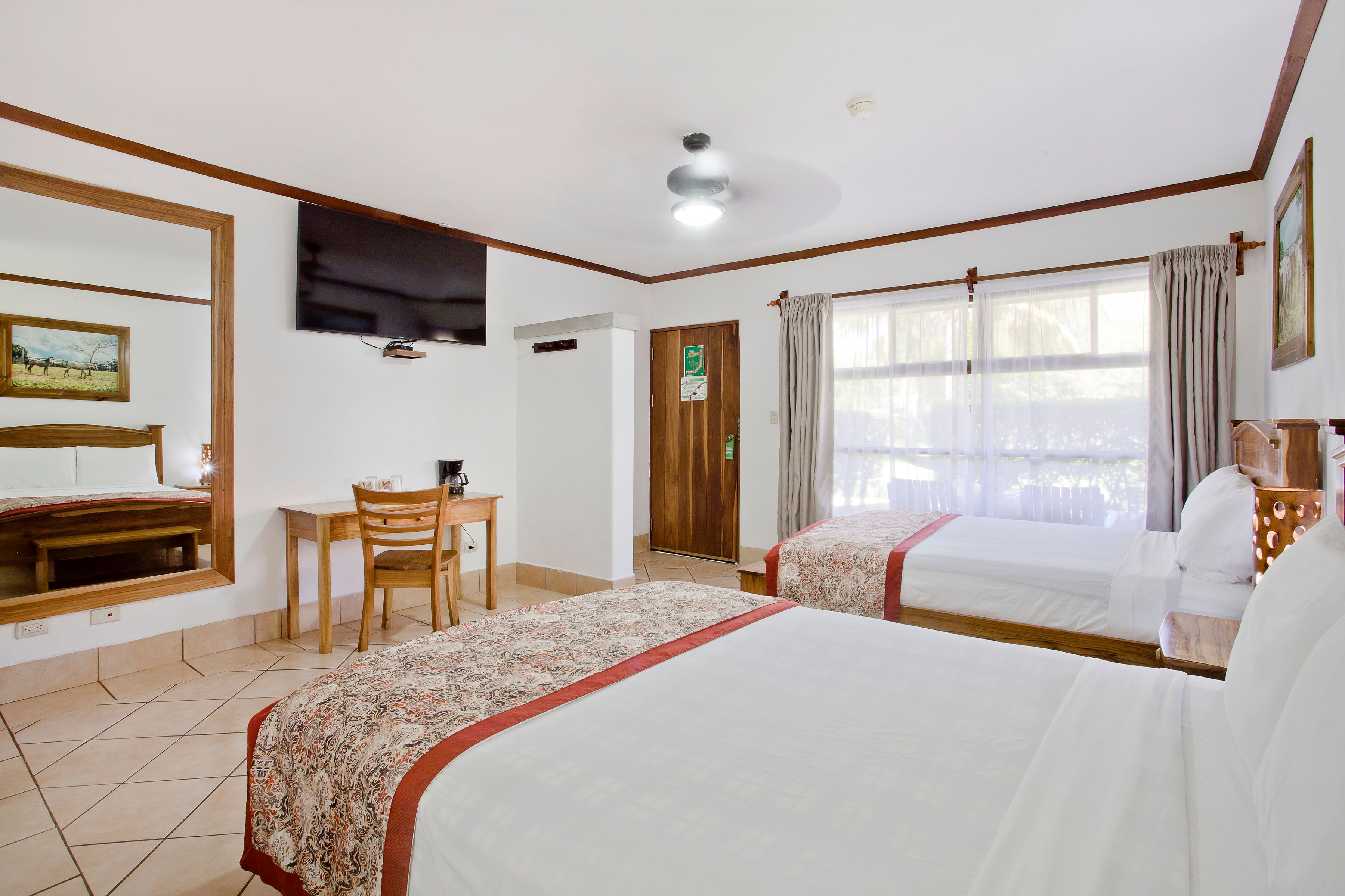 Hotel Hacienda Guachipelin & Adventure Center by null