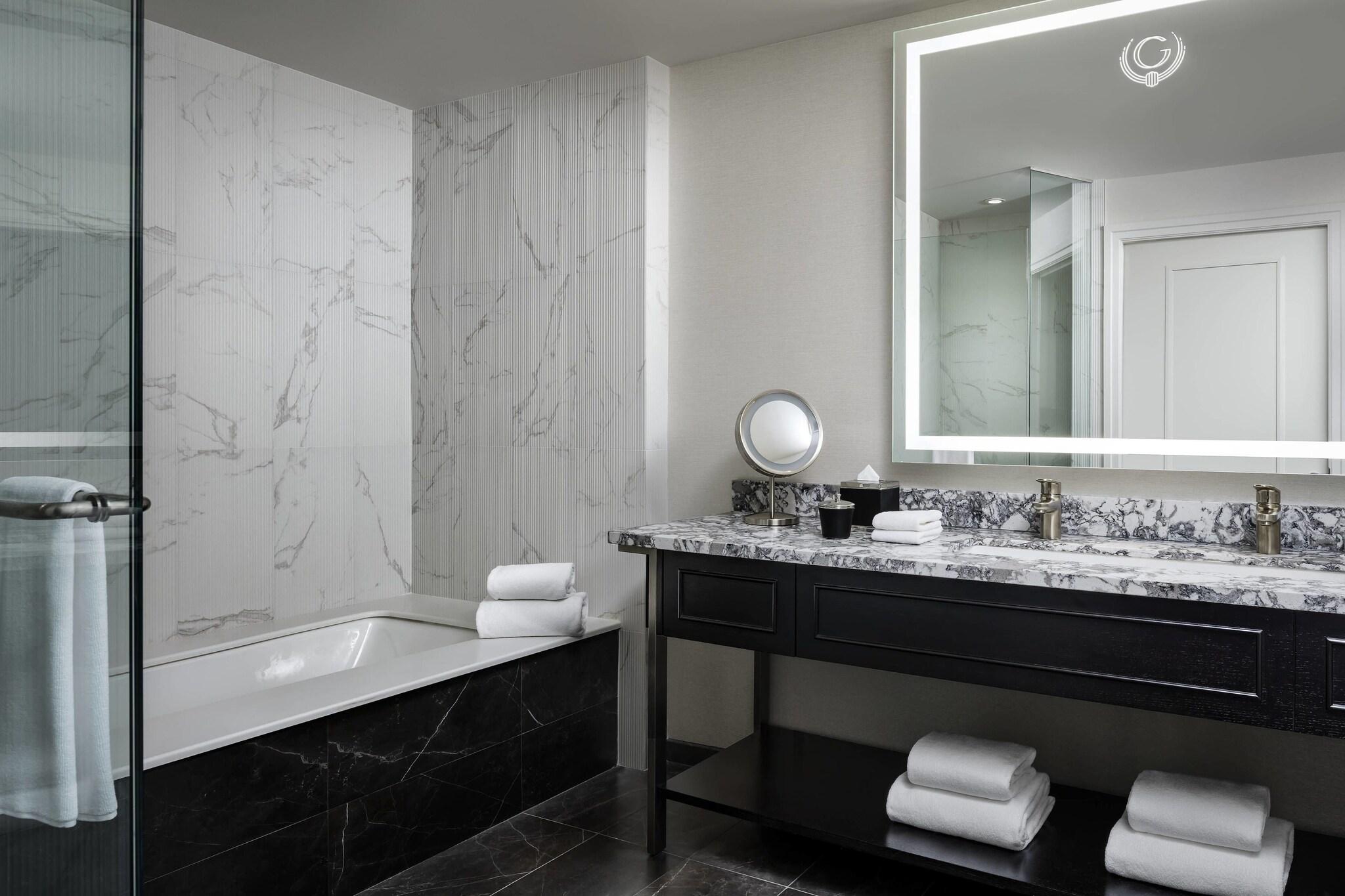 The Gwen, A Luxury Collection Hotel