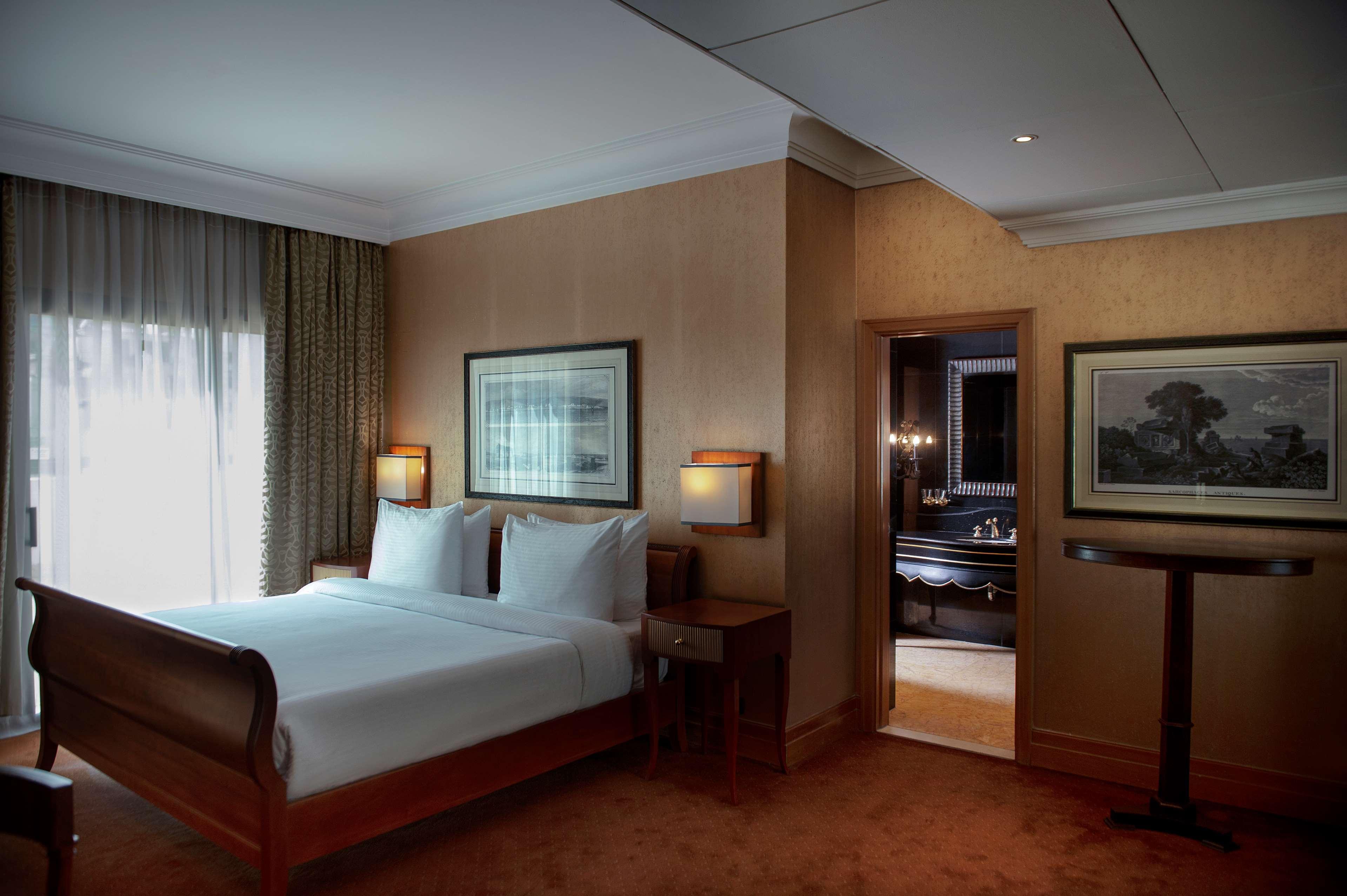 Radisson Blu Martinez
