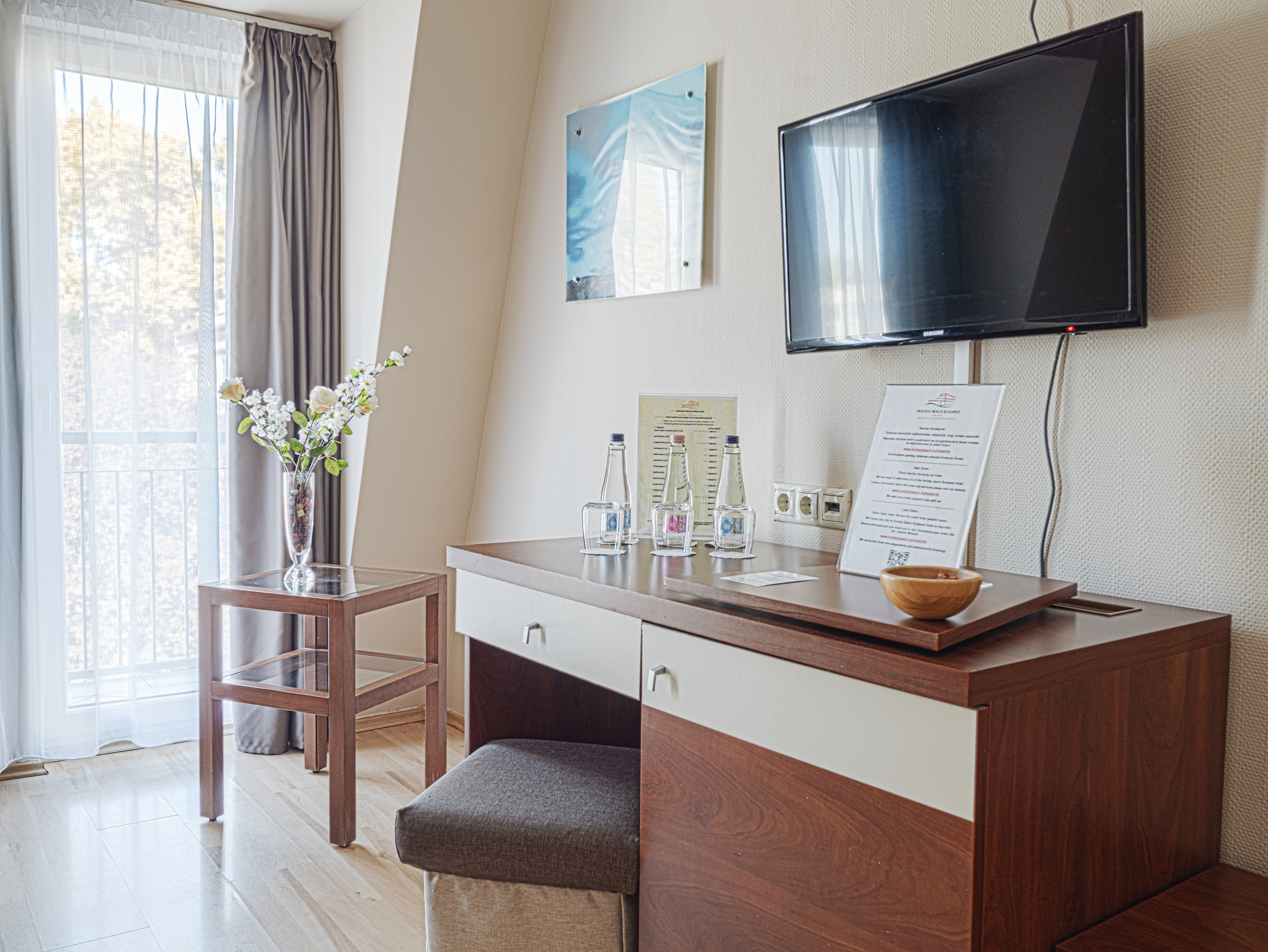 Holiday Beach Wellness Hotel with Sauna Park