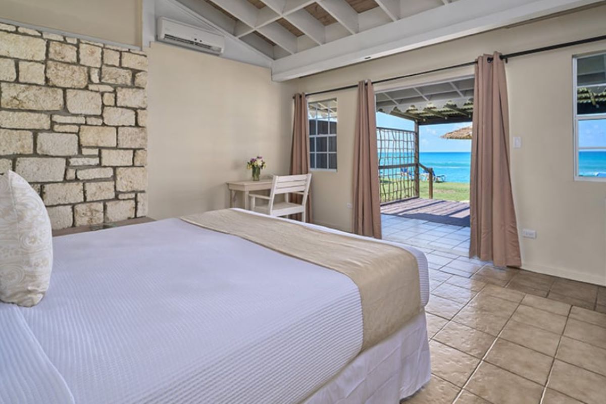 Hawksbill Resort (Antigua) by null