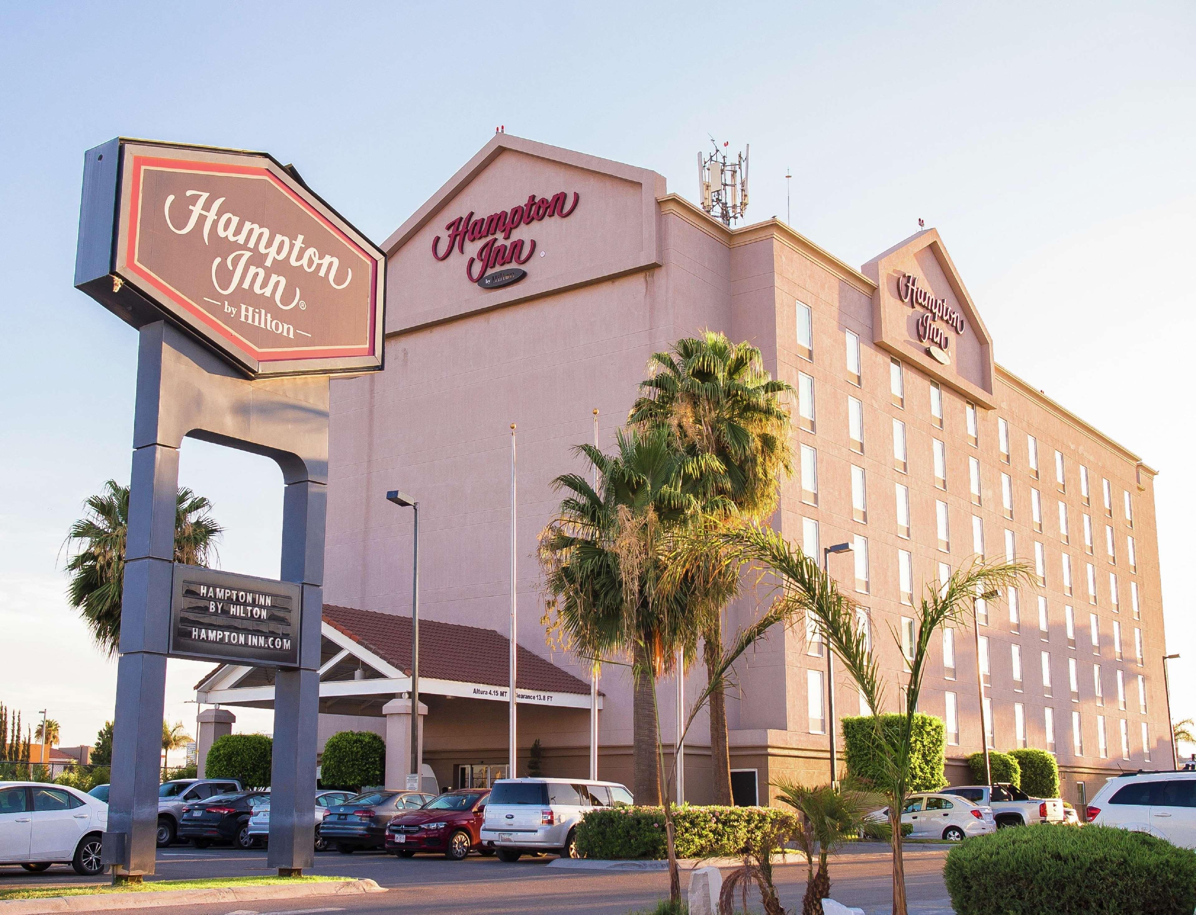 Hampton Inn by Hilton Torreón-Airport Galerías image