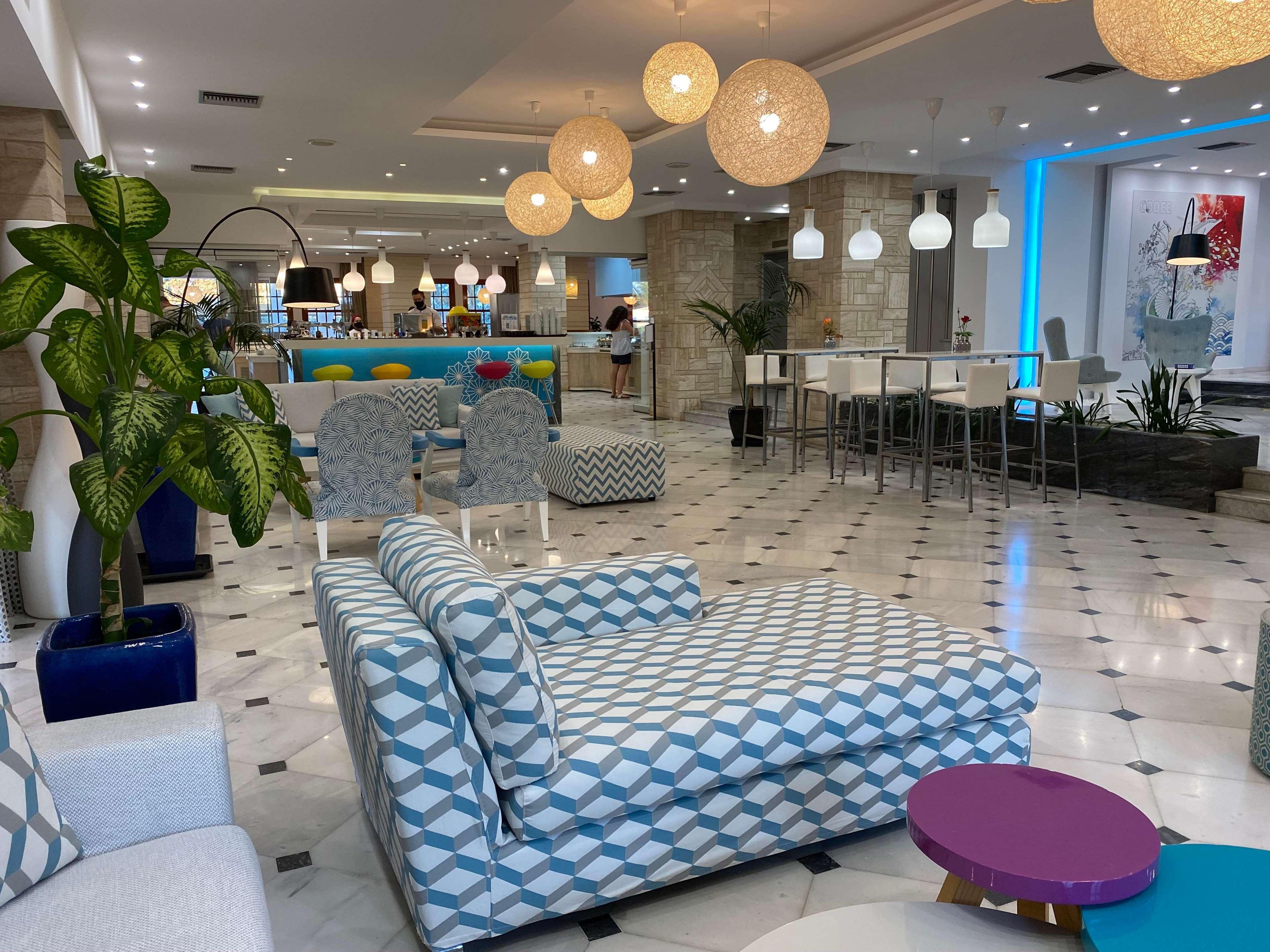 COOEE Kyknos Beach Hotel & Bungalows - photo