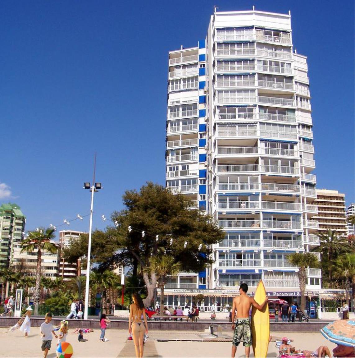 Apartamentos Torre Yago image