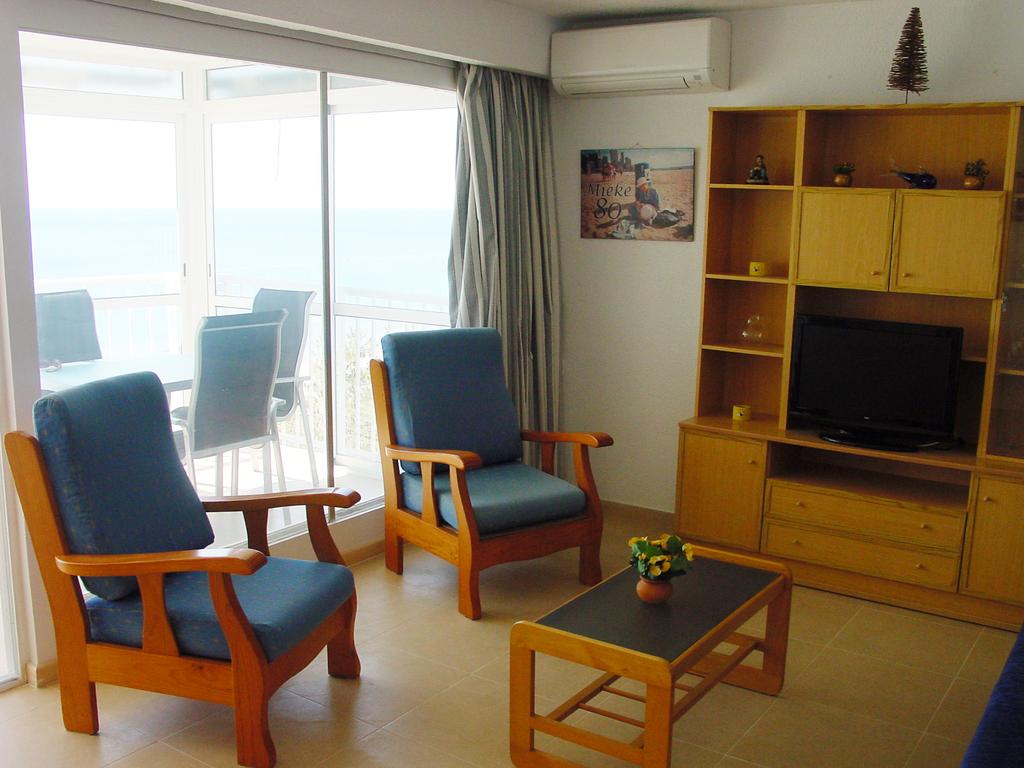 Apartamentos Torre Yago by null