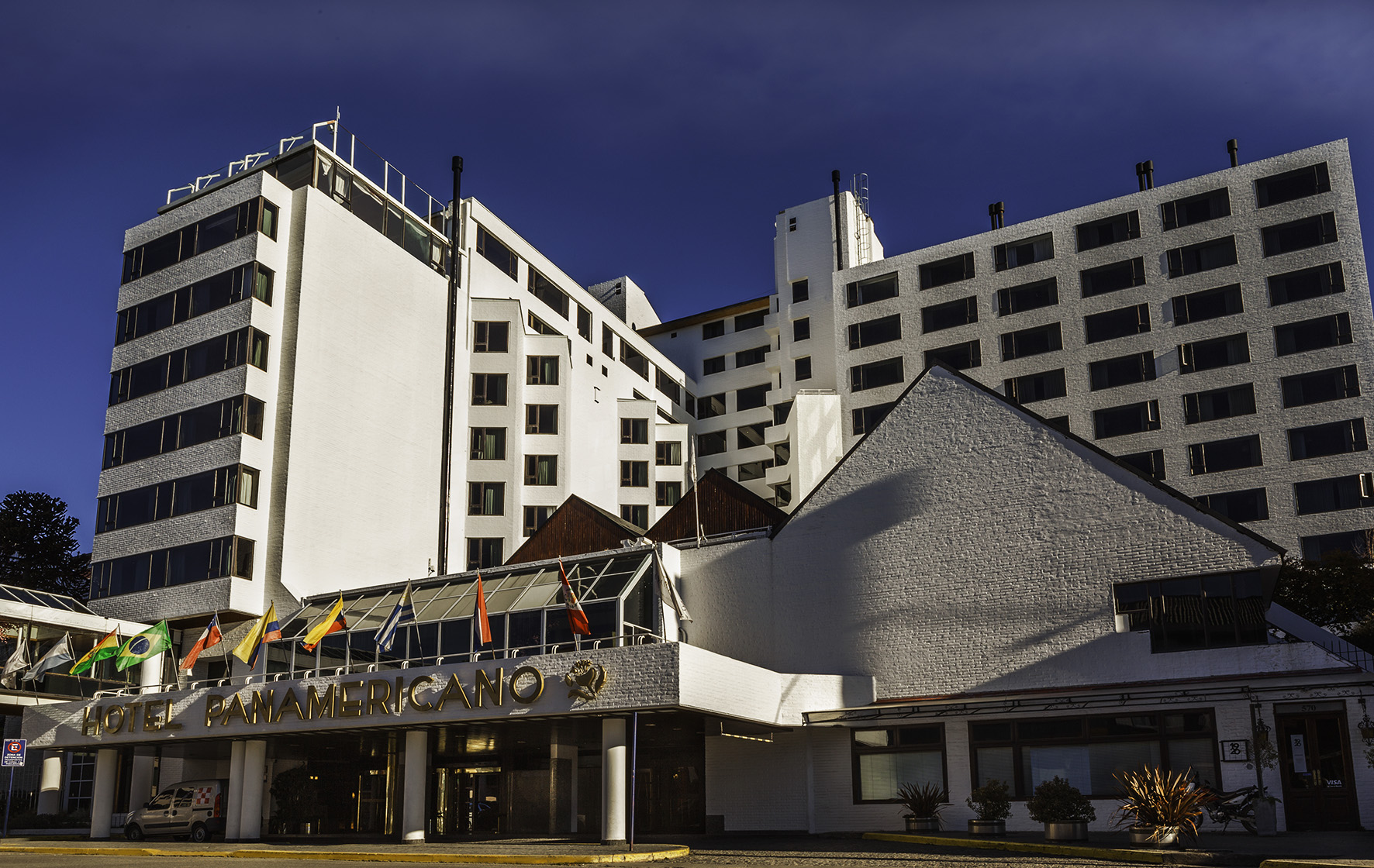 Hotel Panamericano Bariloche image