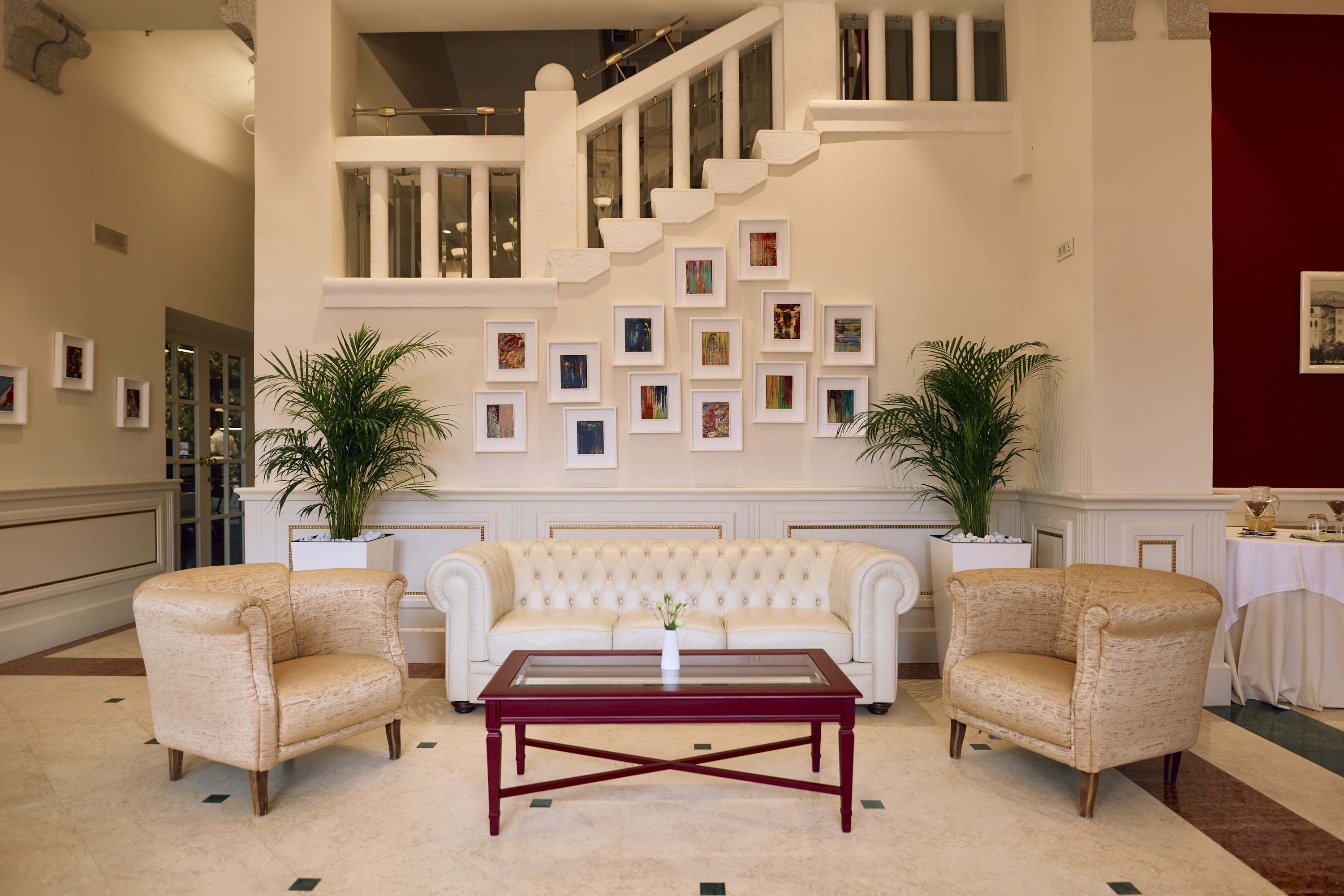 Arbiana Hotel by null