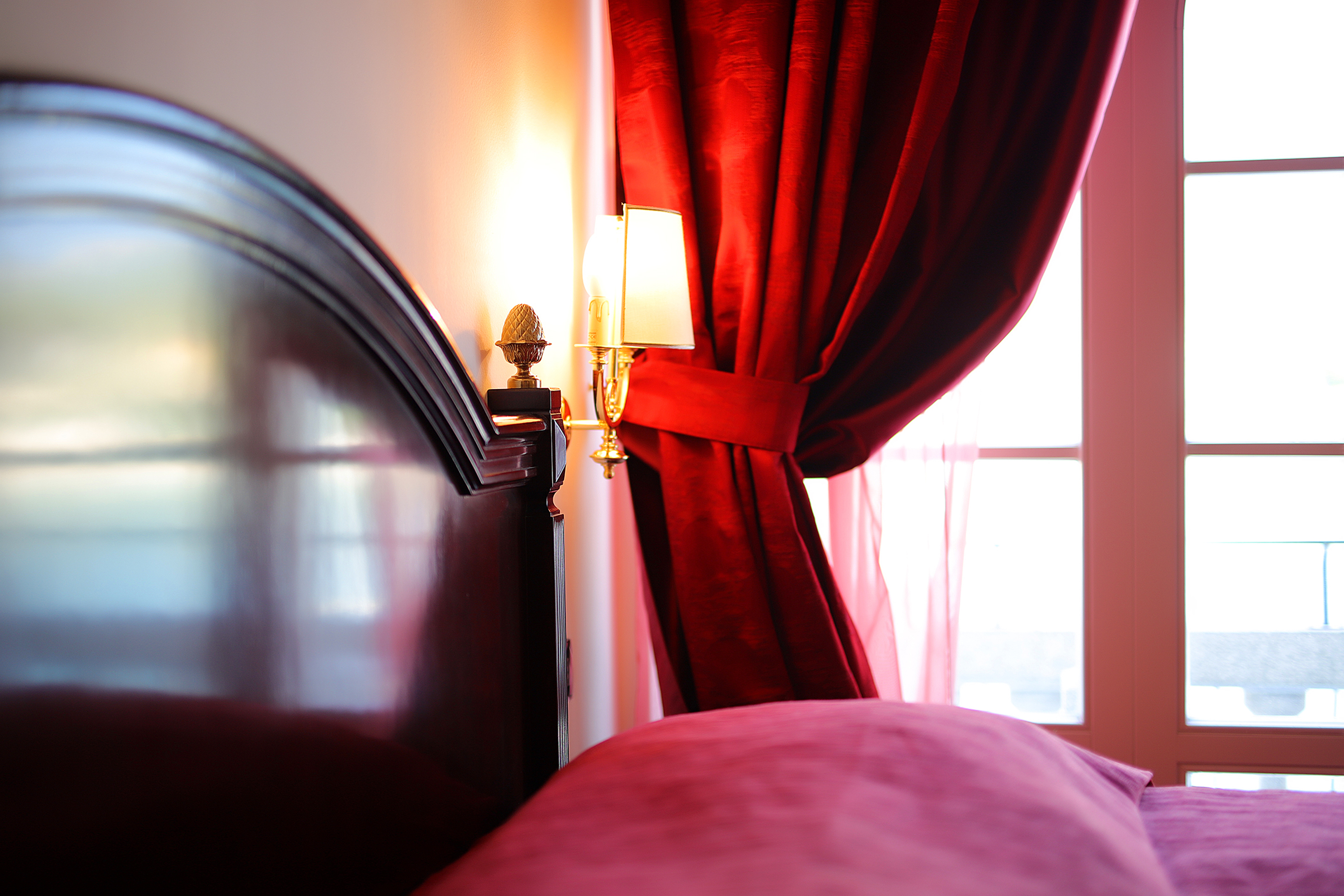 Arbiana Hotel by null