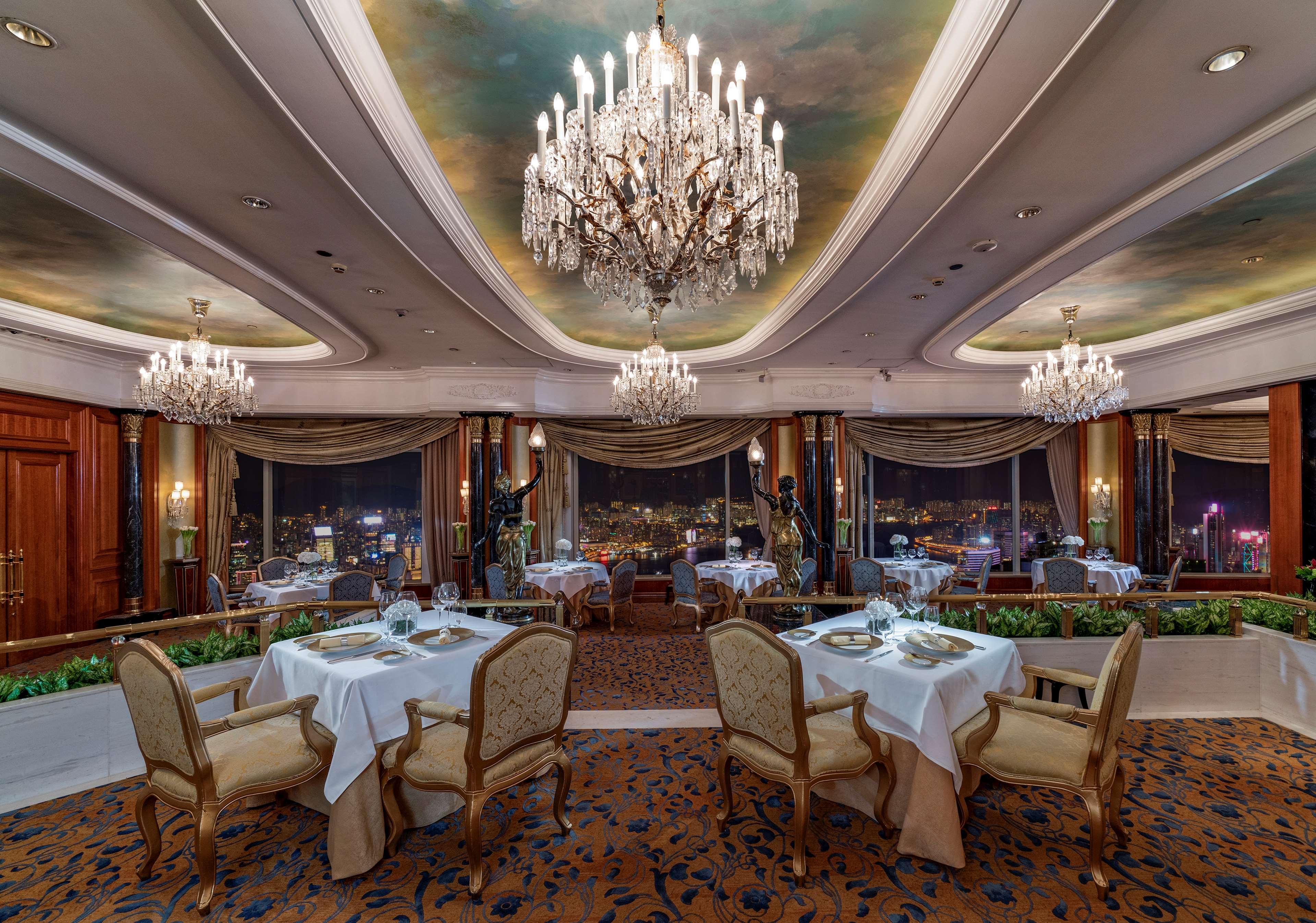 Island Shangri-La, Hong Kong by null