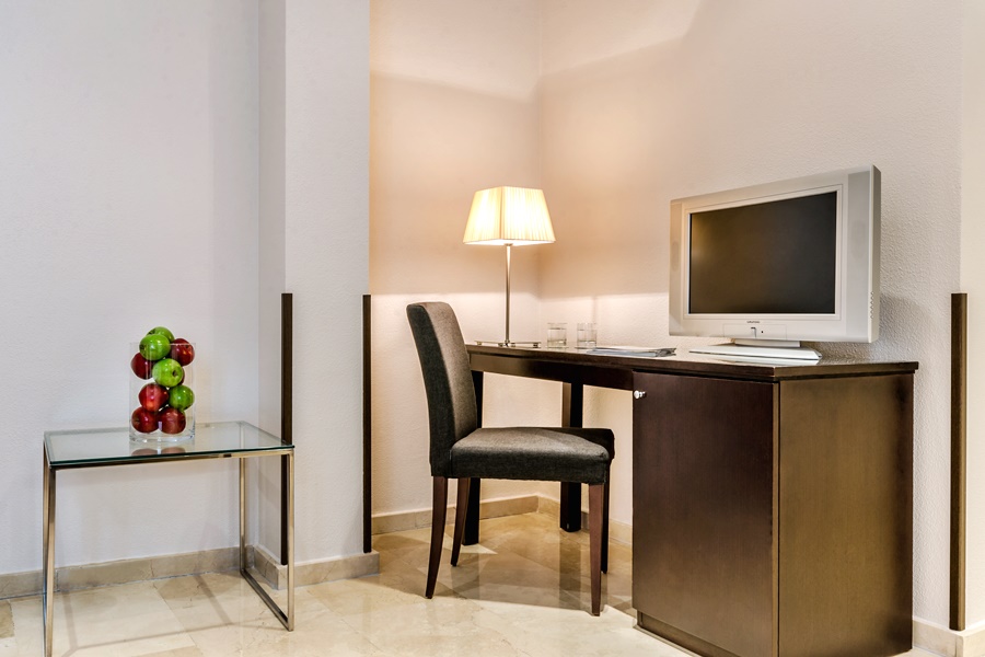 Exe Suites 33
