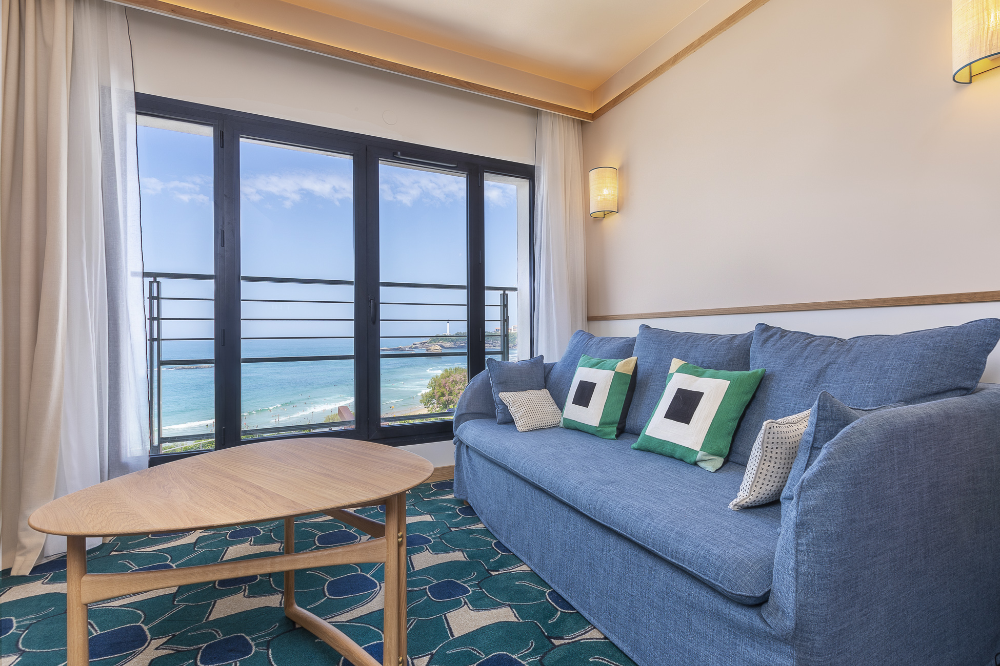 Le Café de Paris by null