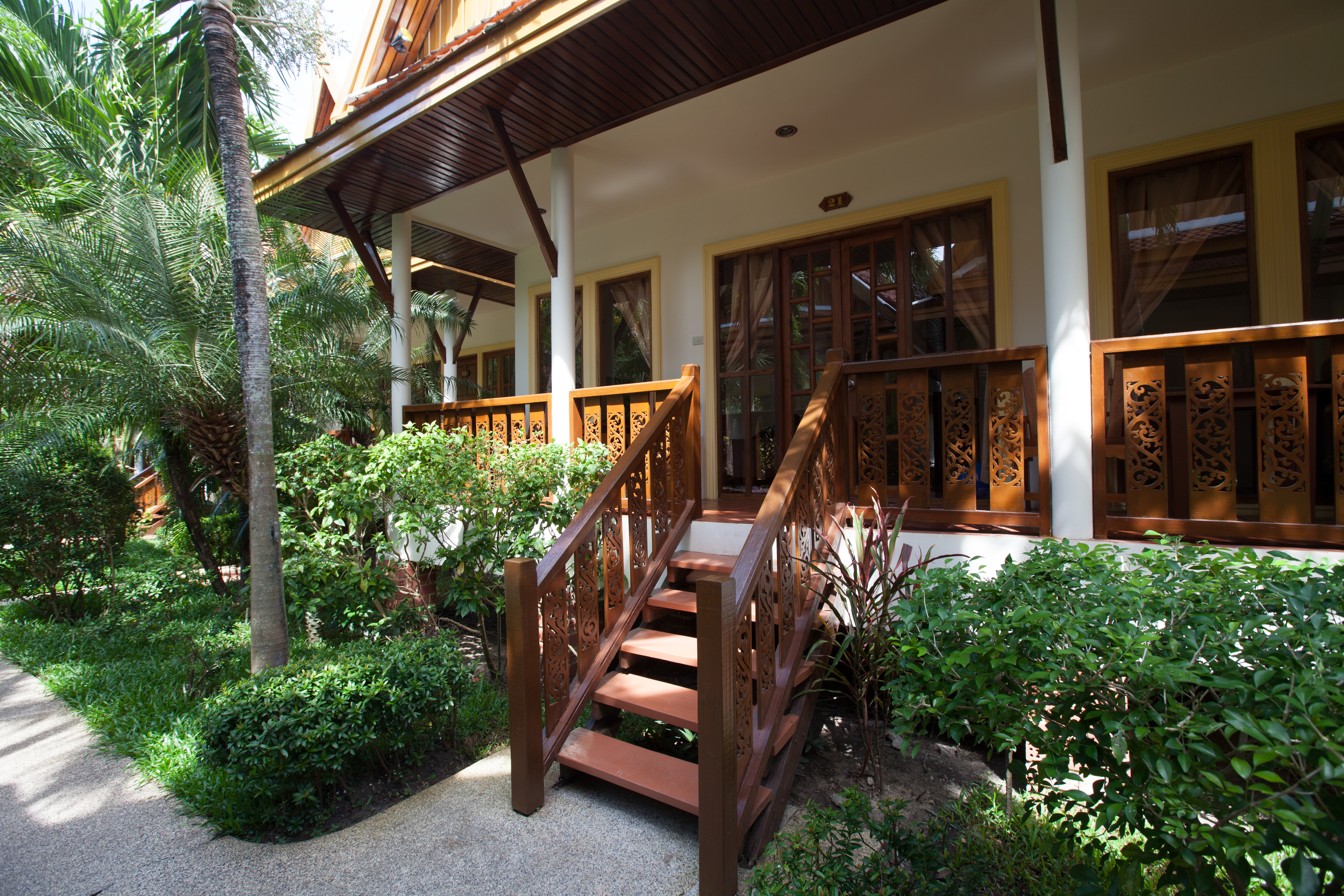 Bangtao Village Resort - Poză