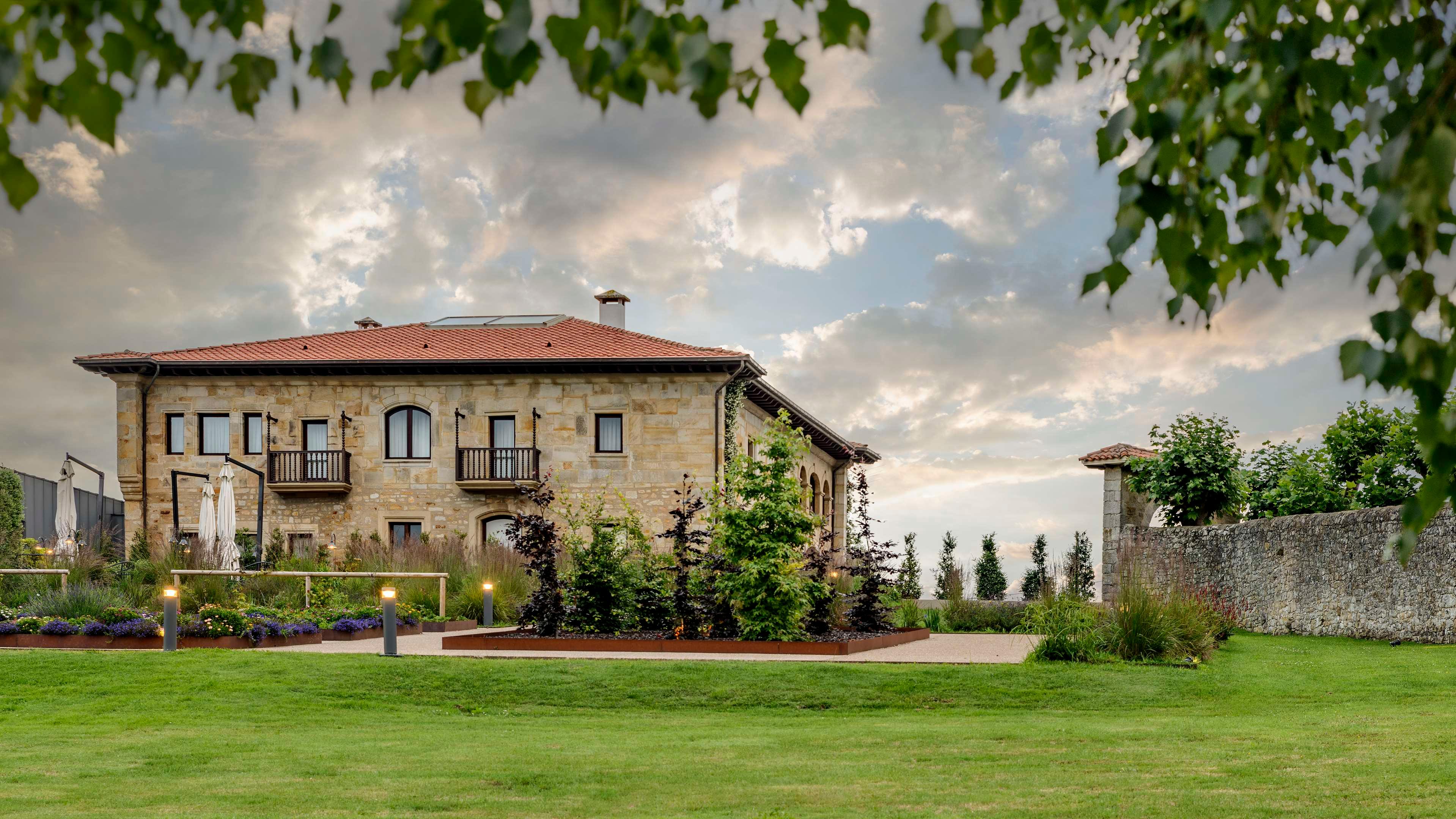 CoolRooms Palacio de Luces by null